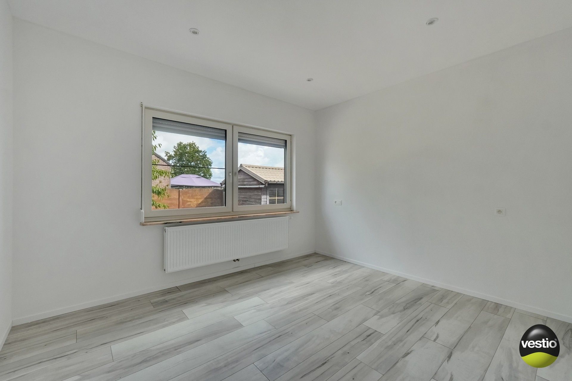 GERENOVEERDE WONING MET 5 SLAAPKAMERS foto 16