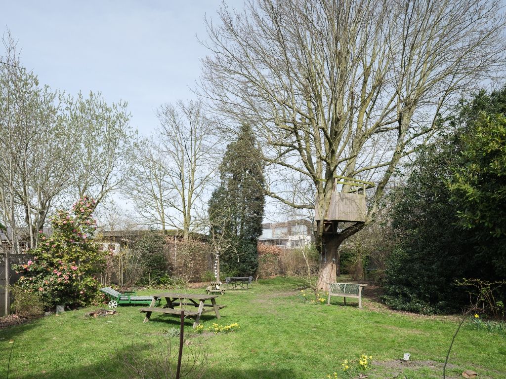 Wondelgem - Ruime (397 m2 bvo) en karaktervolle, op te frissen burgerwoning met art-déco elementen en prachtige tuin op een boogscheut van het Centrum van Gent. foto 9