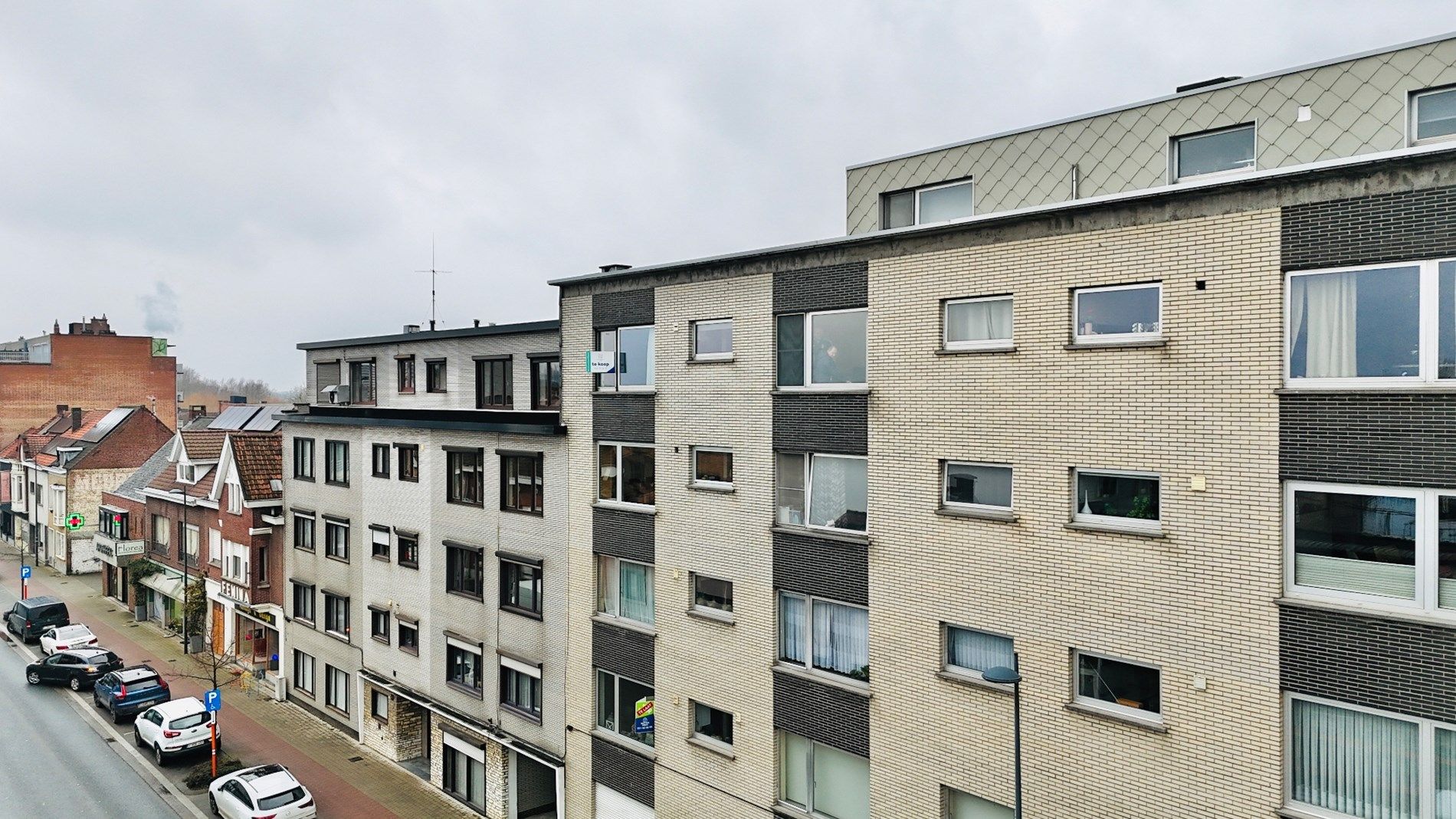 Appartement te koop op 4de verdieping in Harelbeke!  foto 17