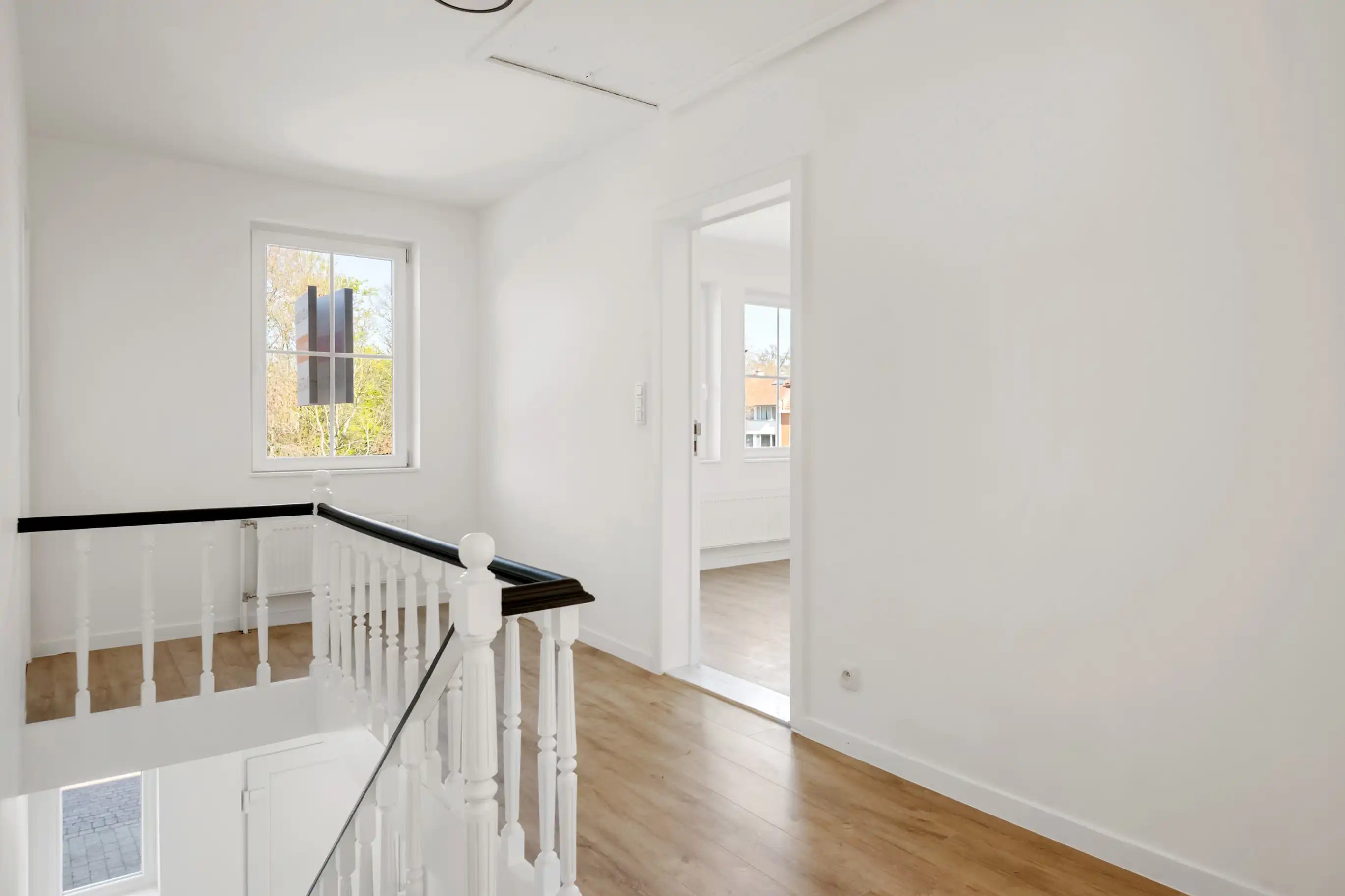 Instapklare stijlvolle woning in Wemmel foto 10