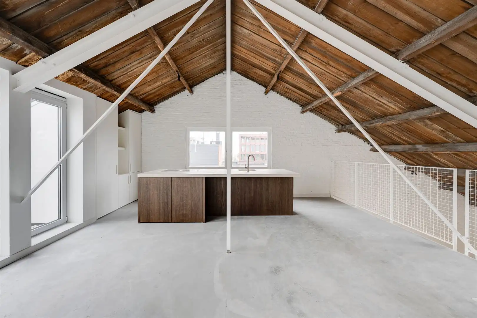 Industriële loft met 3 slaapkamers foto {{pictureIndex}}