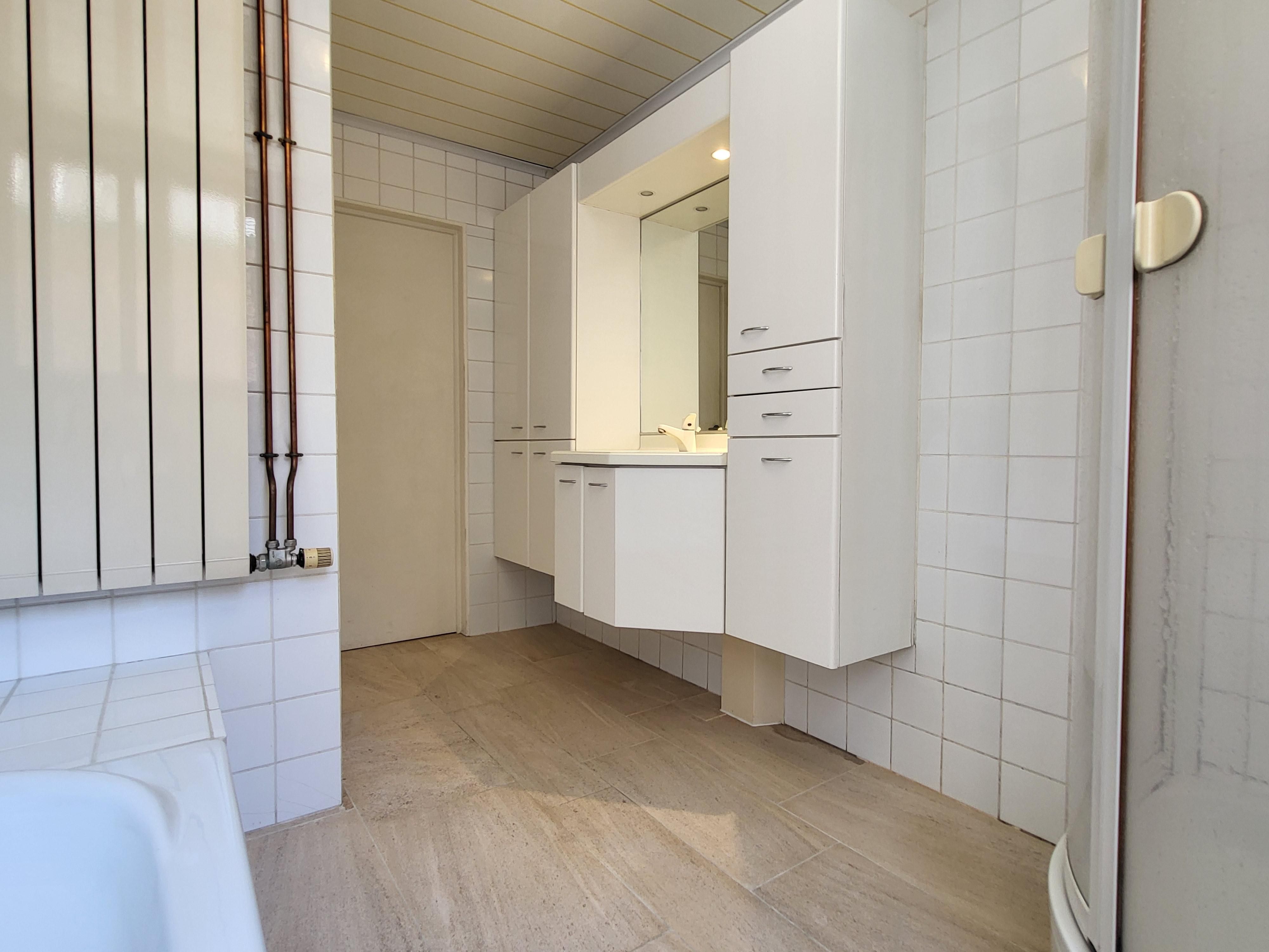 Prachtige burgerwoning op 950 m² met ruime garage en zuidgerichte tuin gelegen in de Vlaamse Ardennen.  foto 18