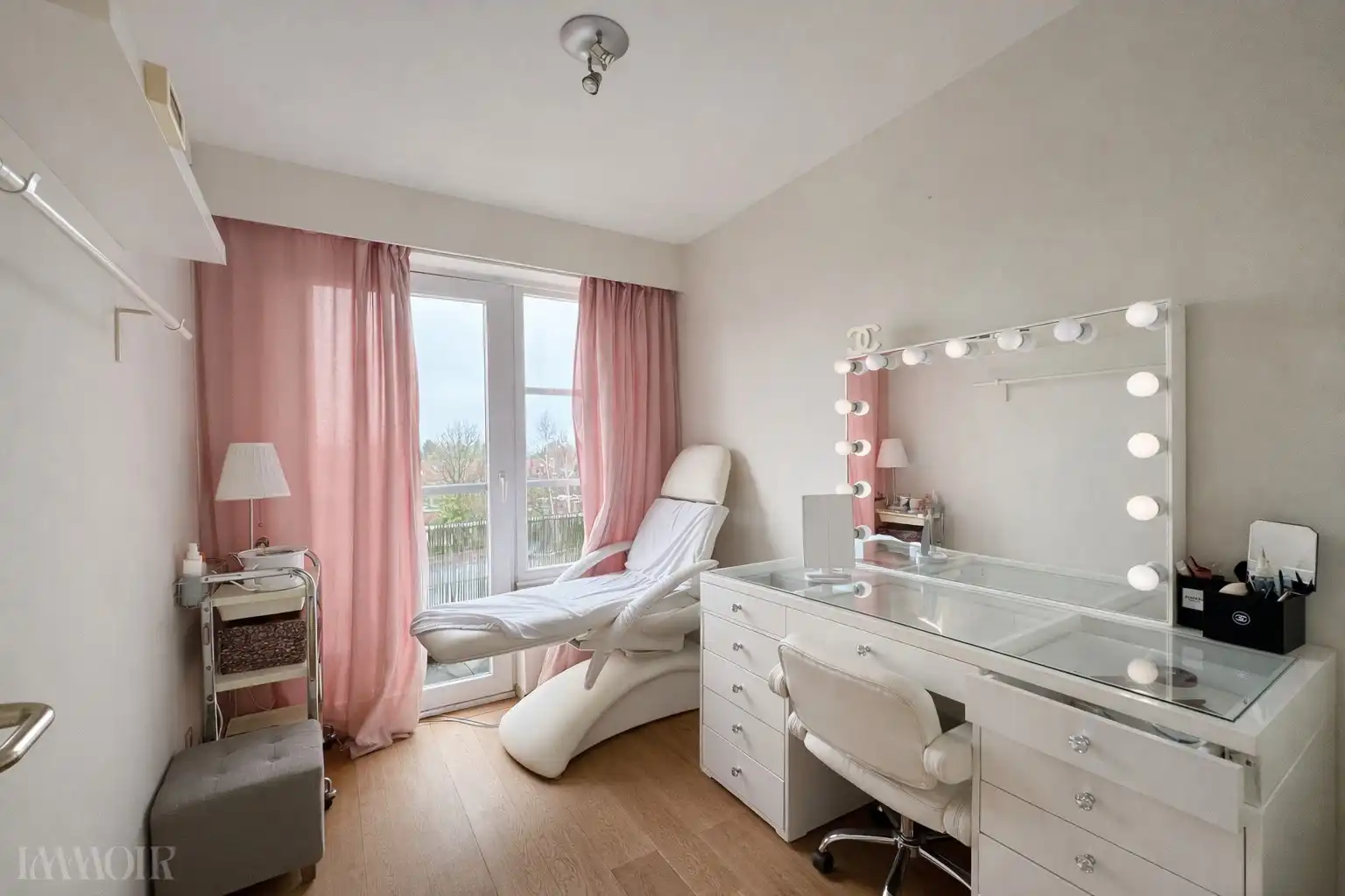 Goed onderhouden appartement met 2 slaapkamers in Brasschaat. foto 11