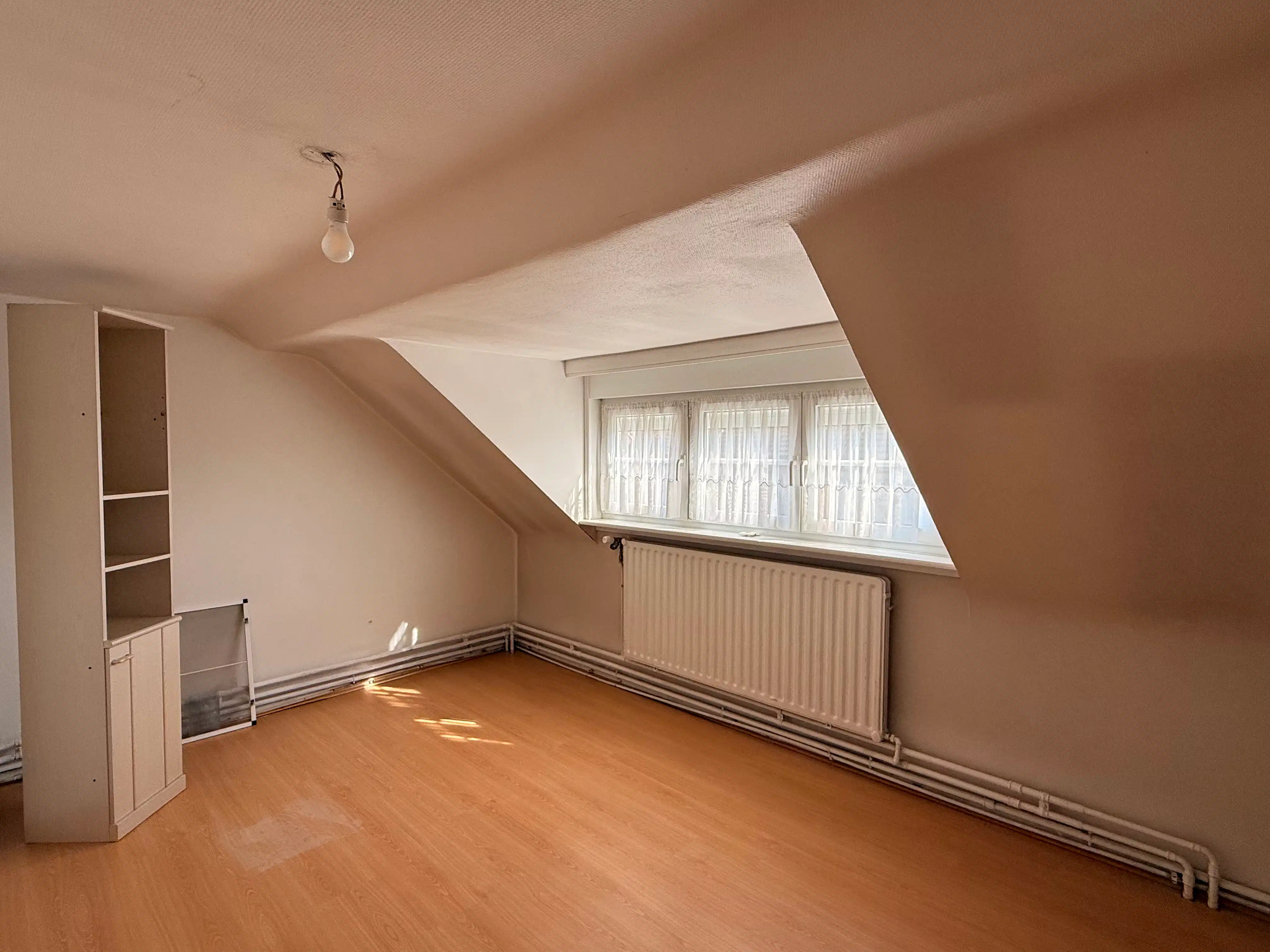 Charmante woning met 4 slaapkamers, tuin en achteruitweg in Puurs-Sint-Amands foto 13