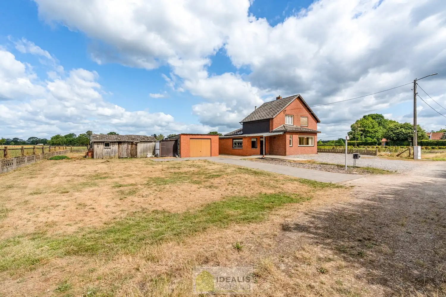 IDEALIS VASTGOED – KARAKTERVOLLE EIGENDOM OP TOPLOCATIE AAN HET KOLISBOS MET VERGUND NIEUWBOUWPROJECT foto 4
