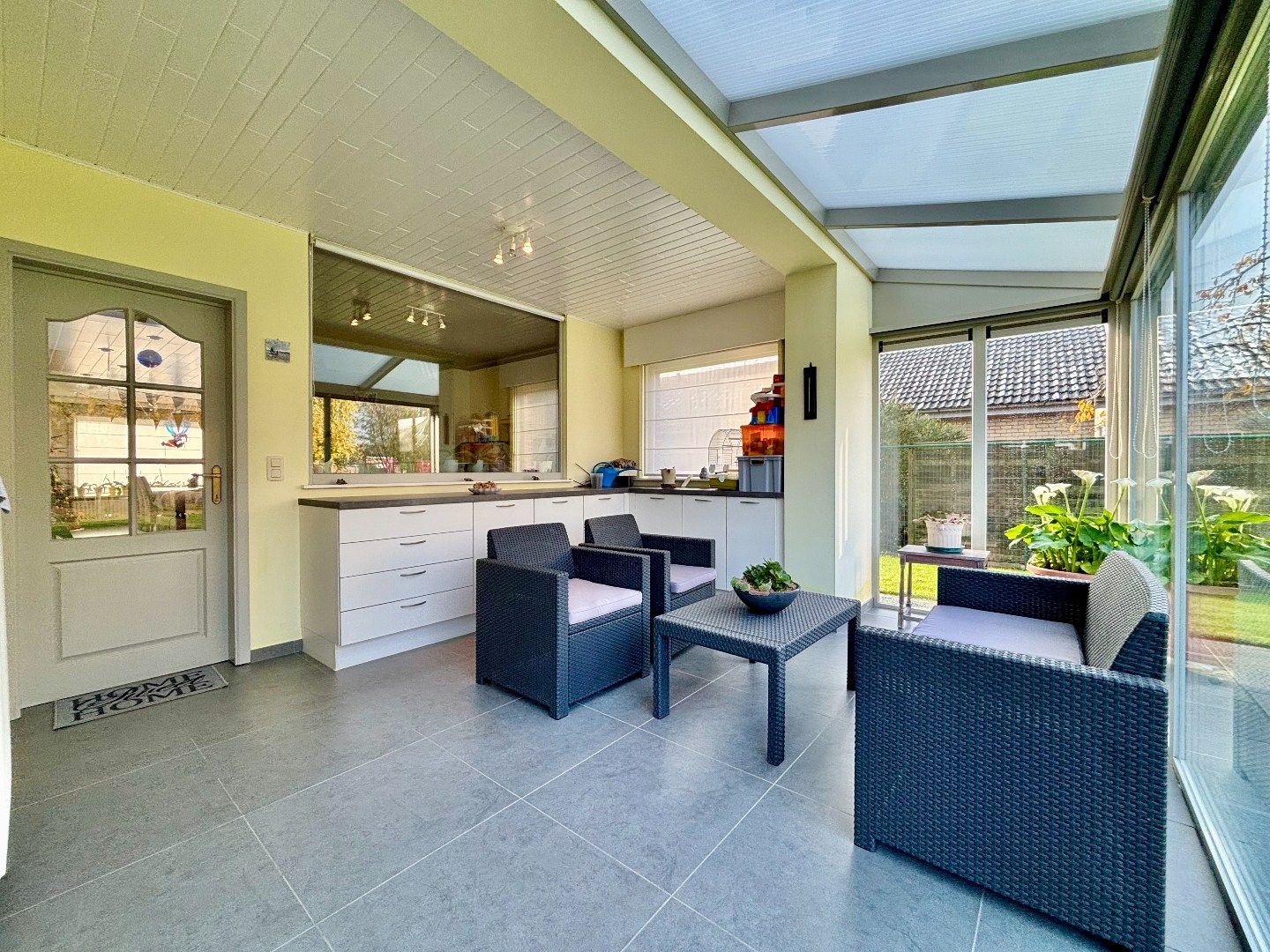 ALLEENSTAANDE VILLA OP 700M² IN EEN RUSTIGE WIJK MET 4SLPKS, GARAGE VOOR 2 WAGENS EN RUIME TUIN  foto 14