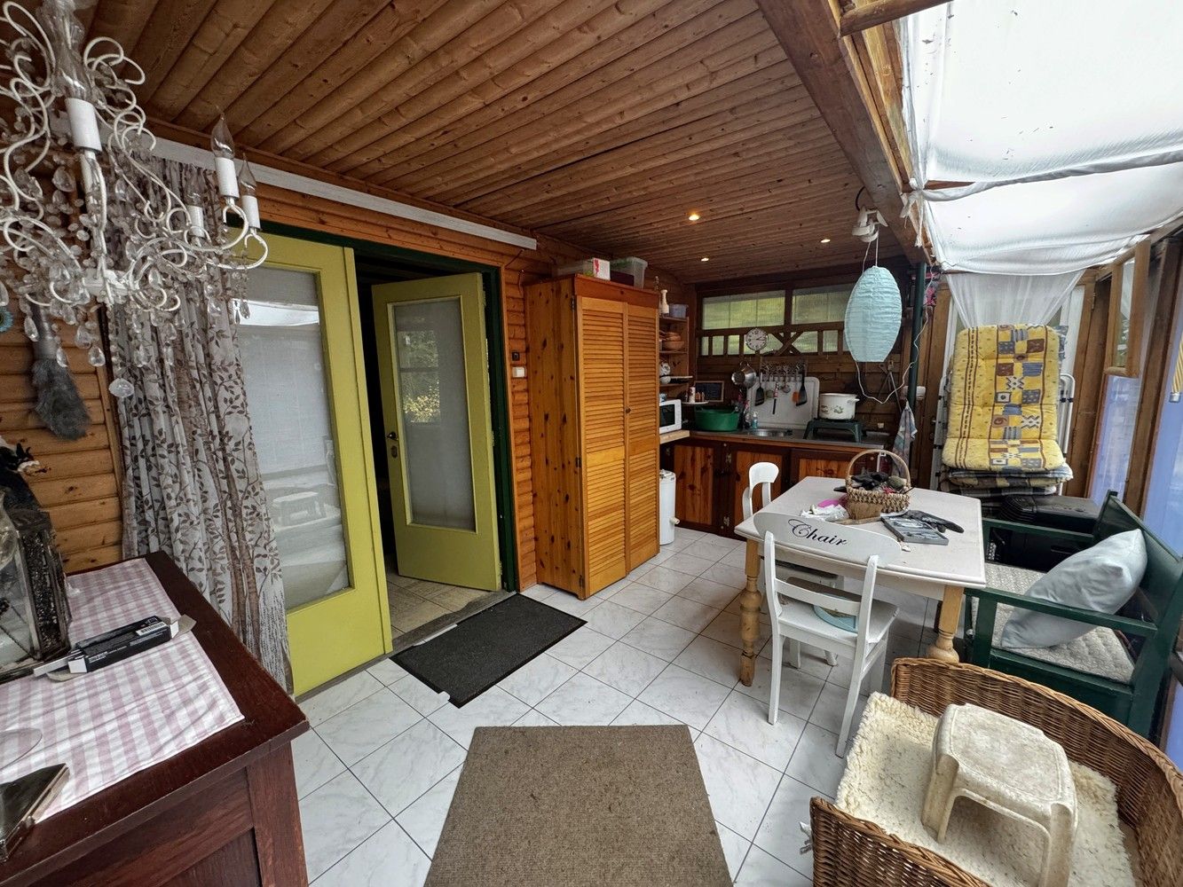 🏡 Knusse chalet met pipowagen te koop in het groen van Zutendaal 🌿✨ foto 7