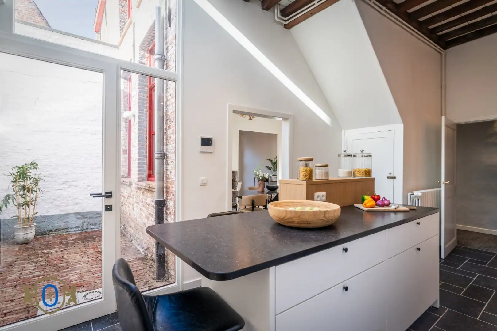 5-slpkr trapgevelwoning met stadstuin foto 9