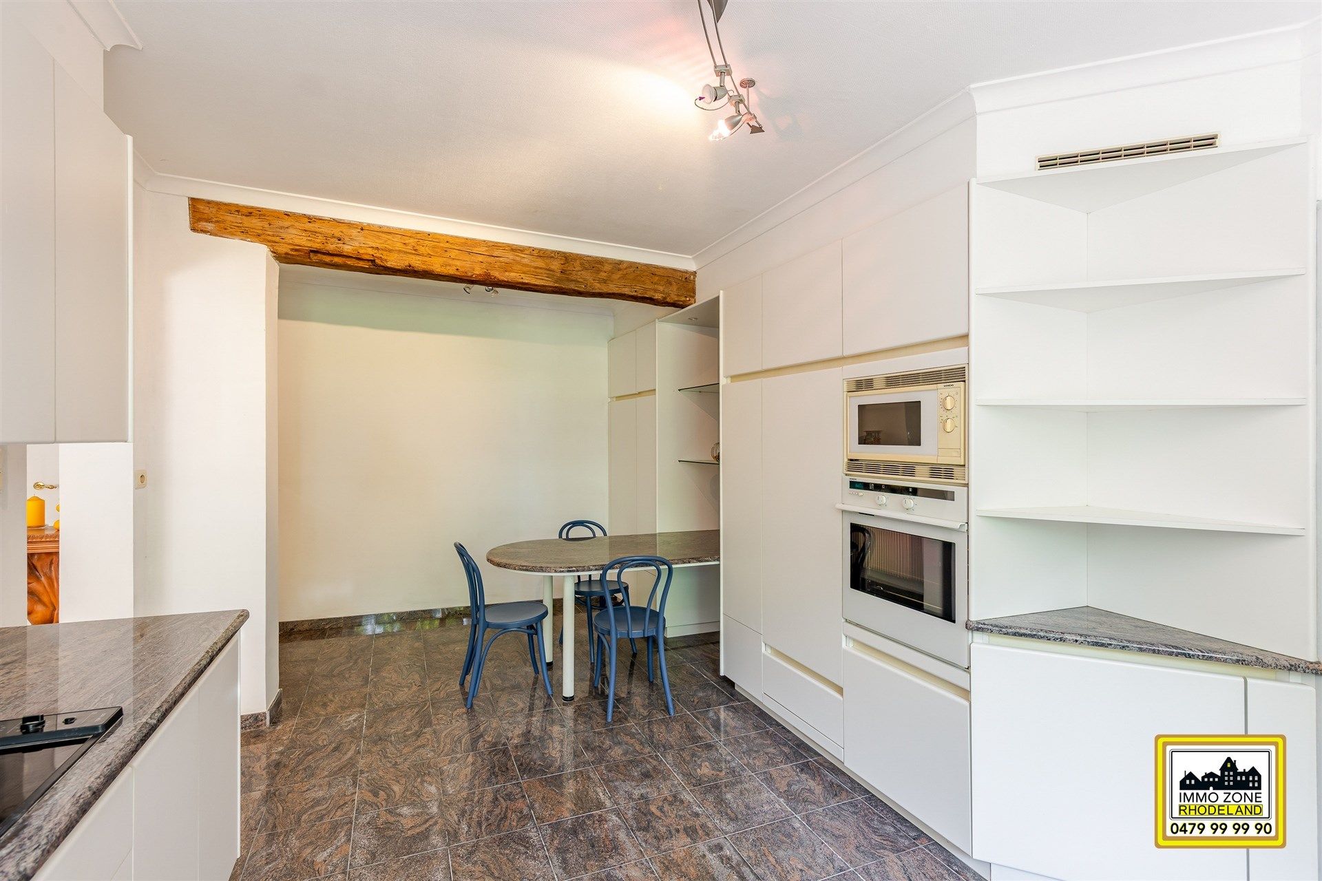 Exclusieve villa met prachtige tuin foto 15