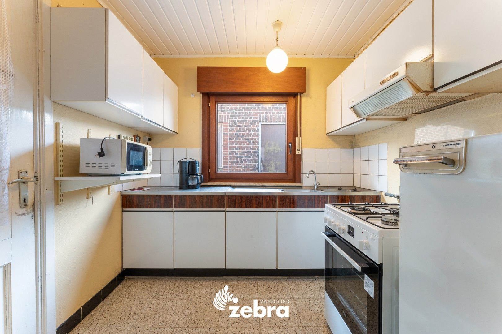 Te renoveren alleenstaande woning met prachtig vergezicht te Geluwe (Wervik)! foto 6