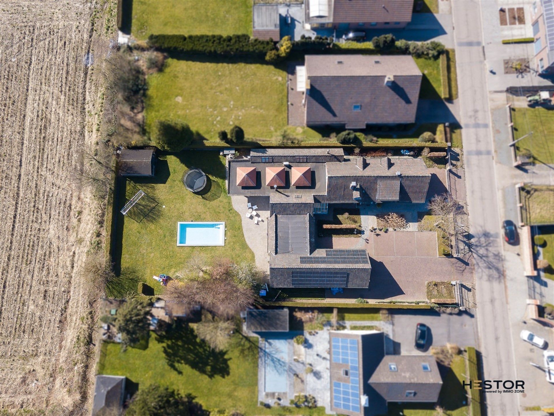 Instapklare villa met zwembad en groenzicht op een rustige locatie in Tielrode foto 24