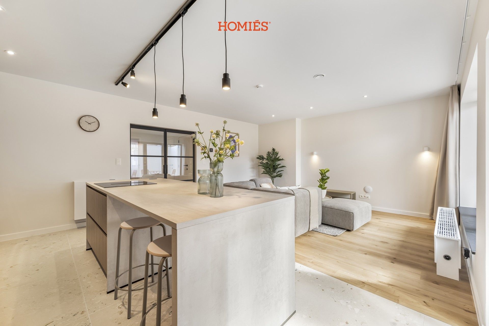 Luxueus en energiezuinig gelijkvloersappartement met stadskoer foto 7