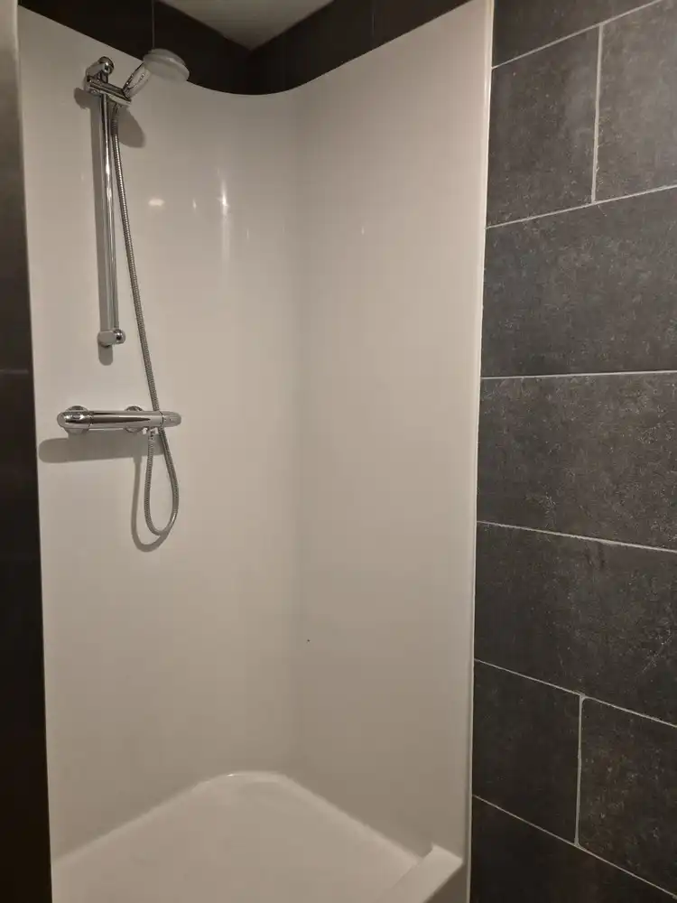 Mooi handelspand op uitstekende locatie foto 12