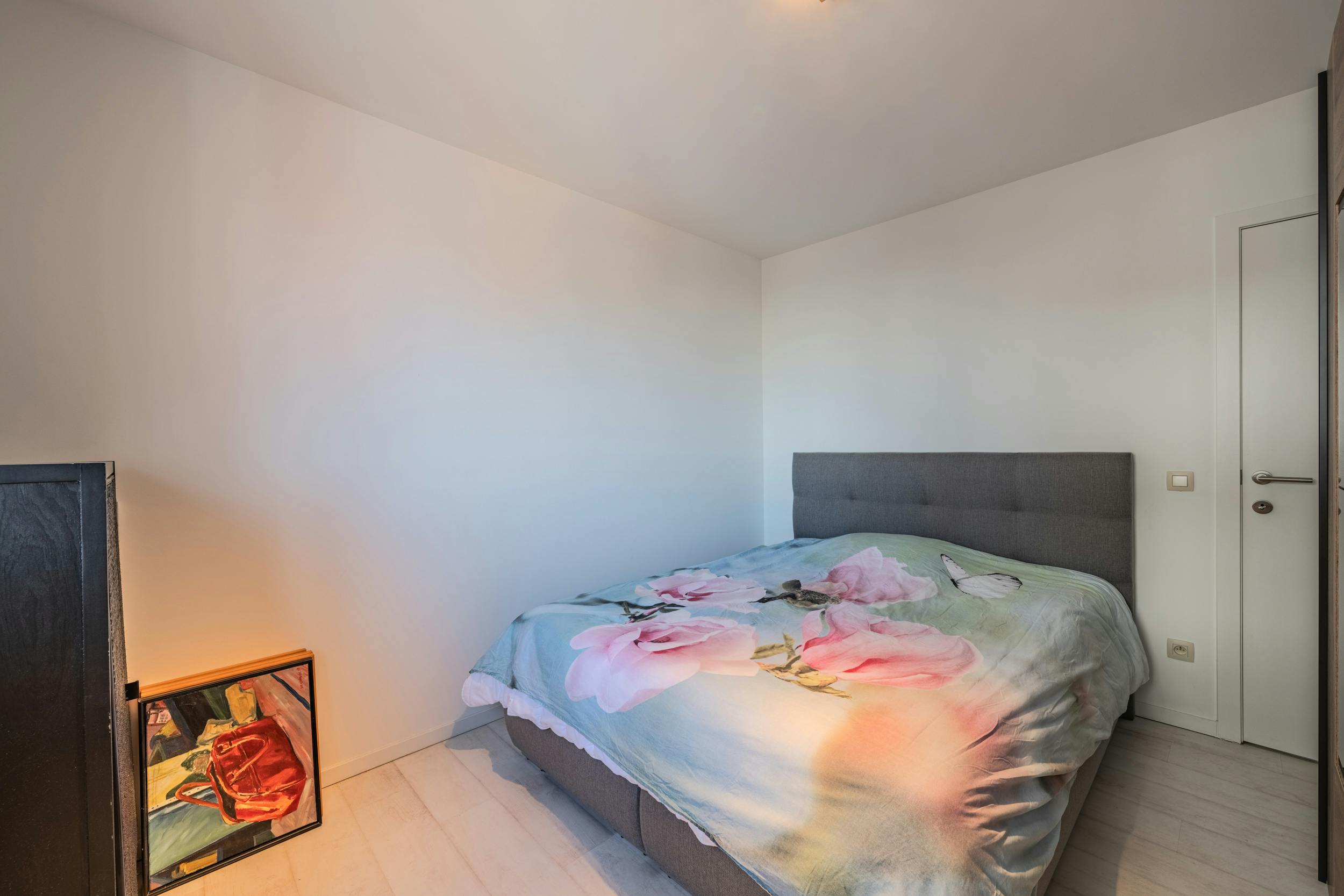 Hoekappartement met 2 slaapkamers en terras te Oostende foto 13