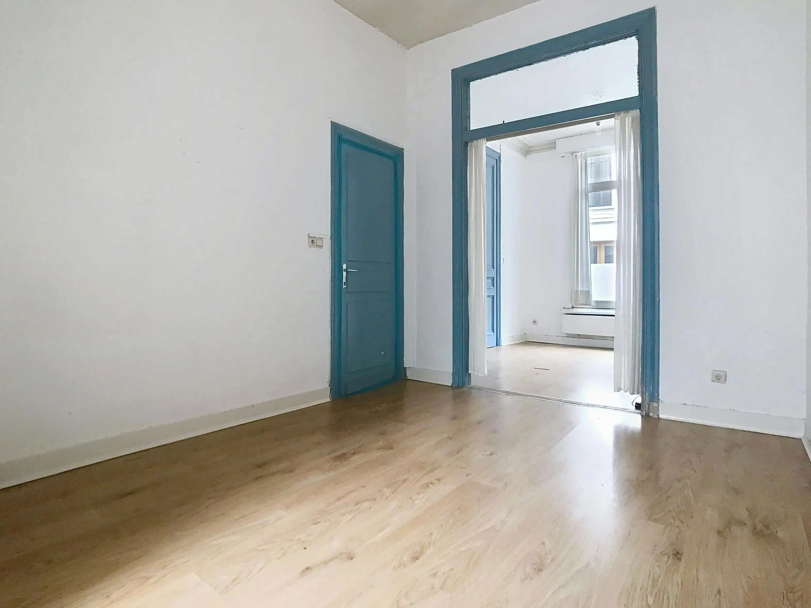 Huis van ca. 223 m² met koer te koop in Borgerhout foto 8