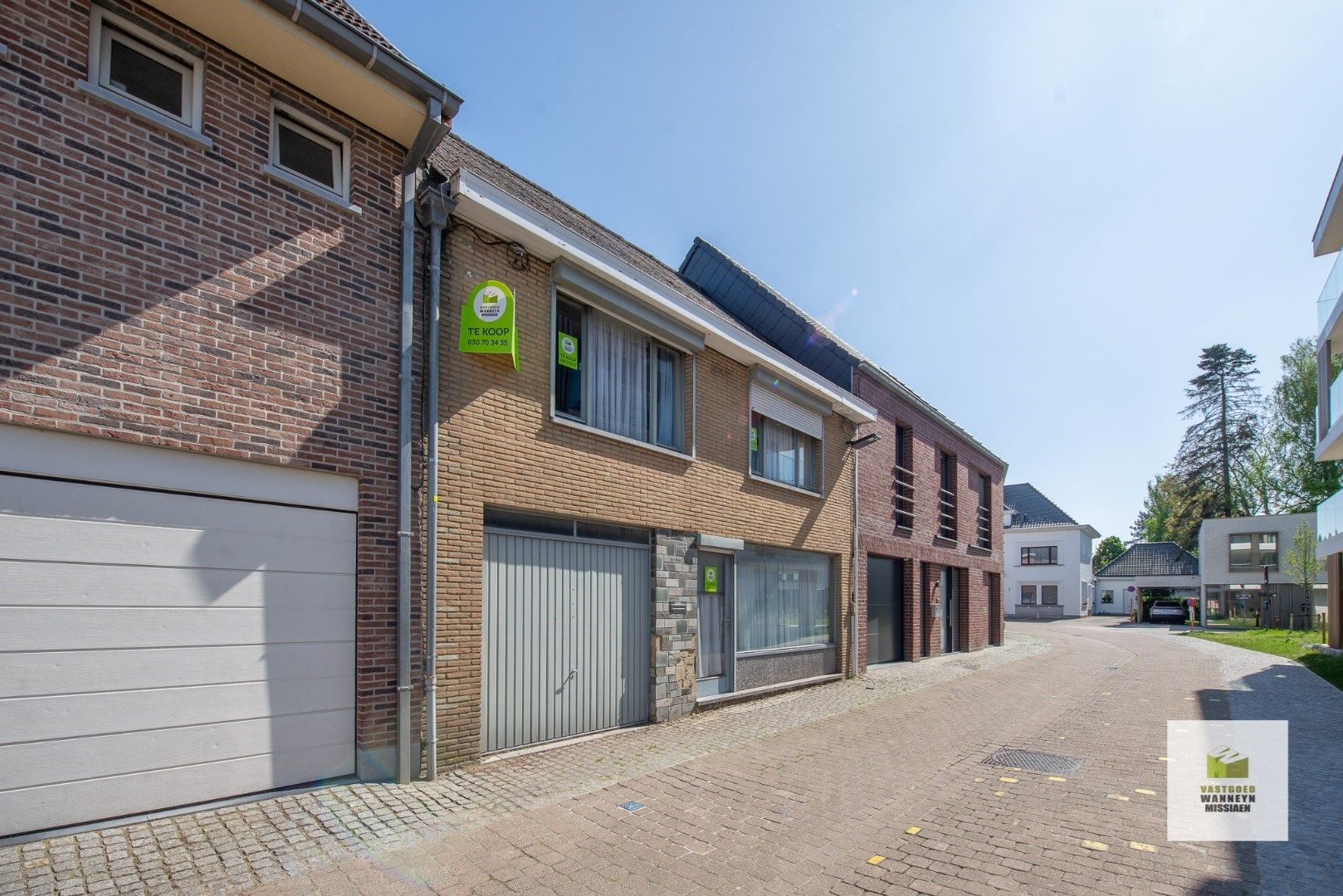 Hoofdfoto van de publicatie: Te renoveren woning op rustige ligging met garage, tuin en 3 slaapkamers