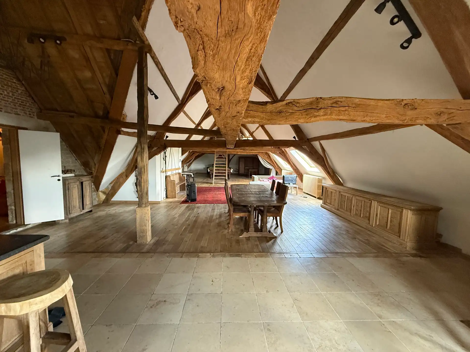 Unieke loft met 1 slaapkamer  foto 9
