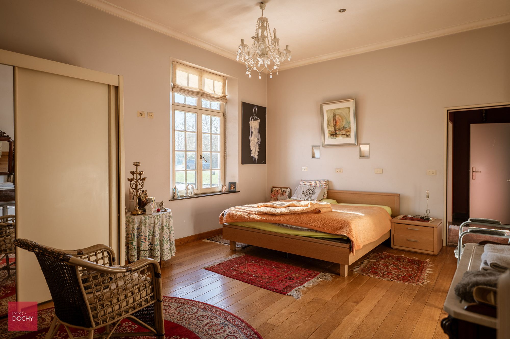 Ruime villa met veel mogelijkheden foto 12