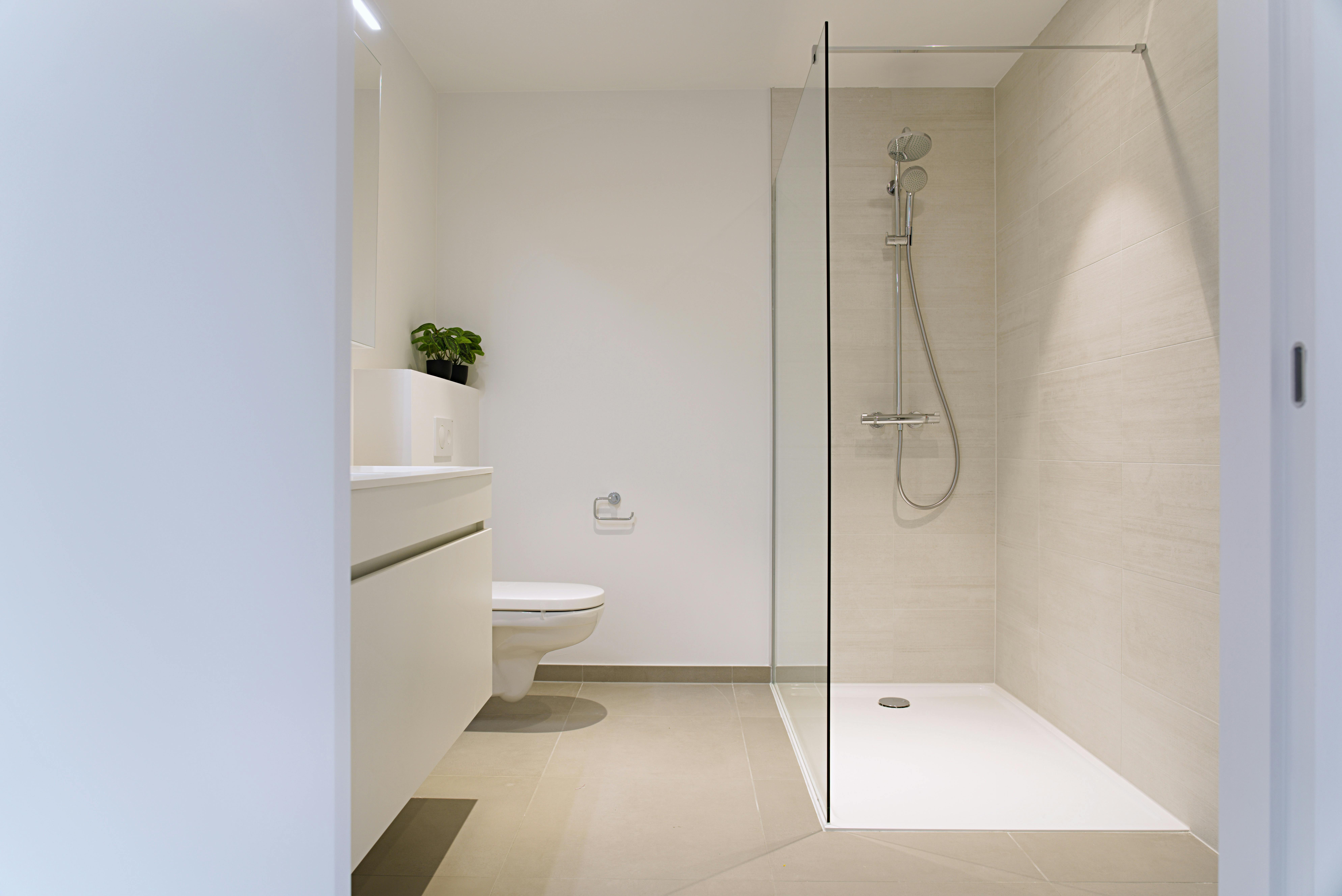 Eénslaapkamerappartement met fenomenaal uitzicht op vijver! foto 2
