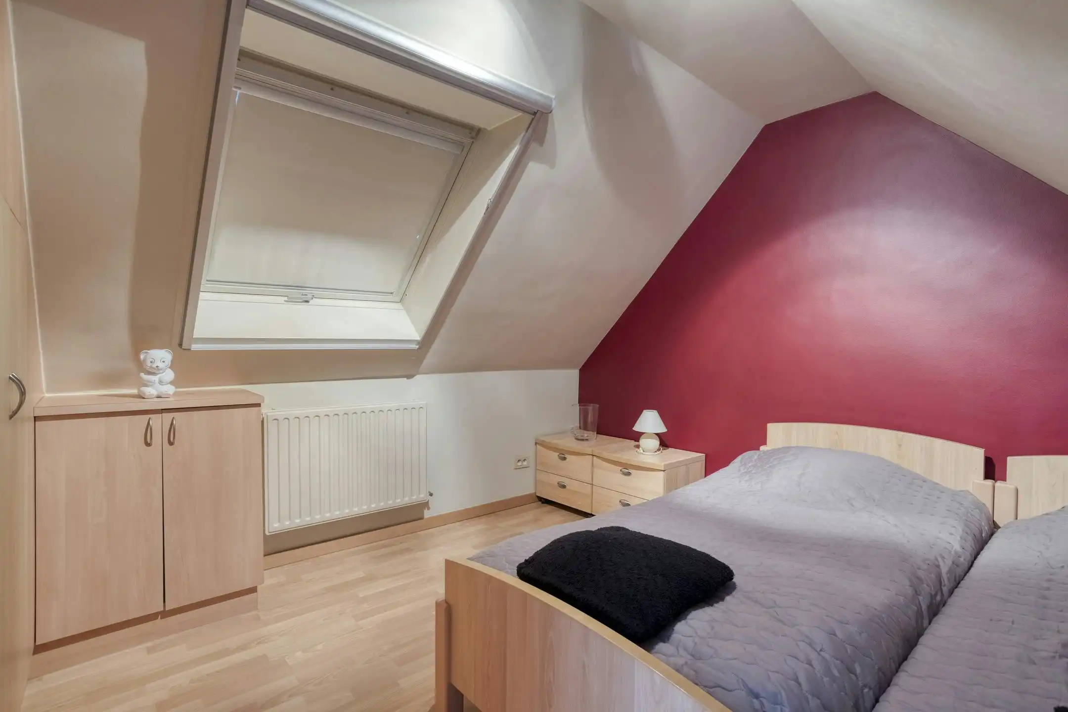 Alleenstaande woning in een rustige wijk te koop in Bissegem foto 15