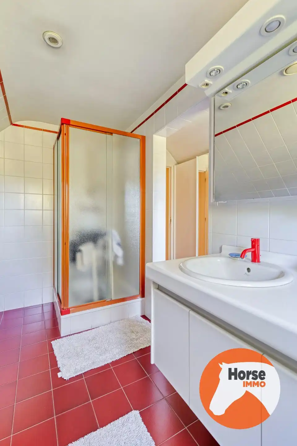 ROESELARE – Unieke villa met bijgebouwen op 4,7 ha foto 17