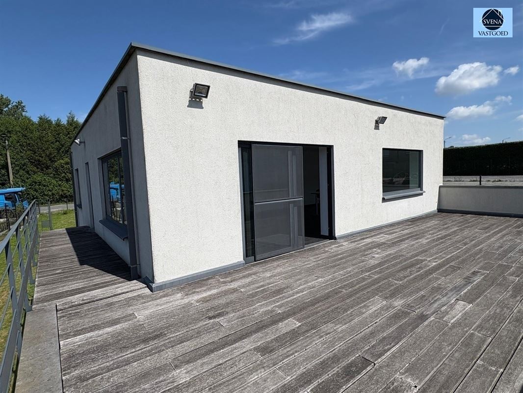 APPARTEMENT MET MAGAZIJN GELEGEN IN KMO ZONE foto 22