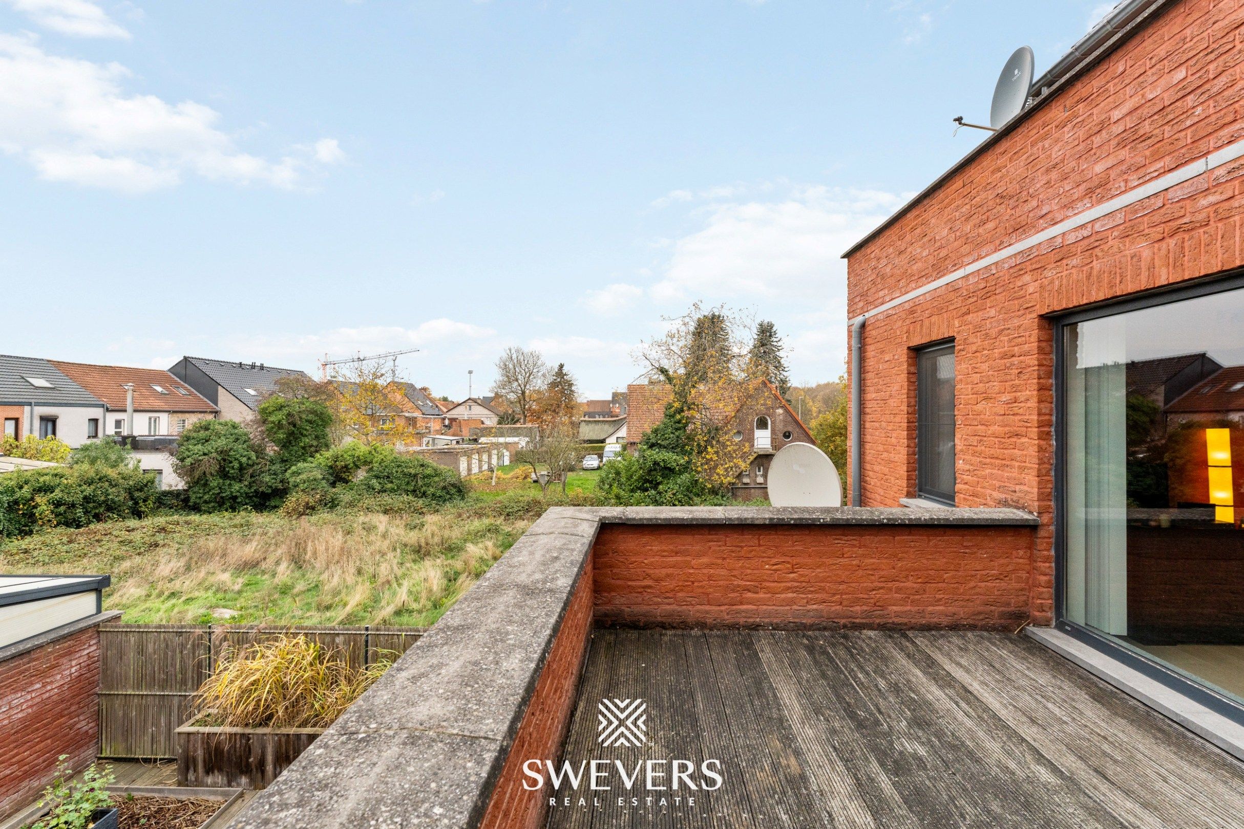 Lichtrijk Appartement met Zuidterras in Hartje Koersel. foto 25