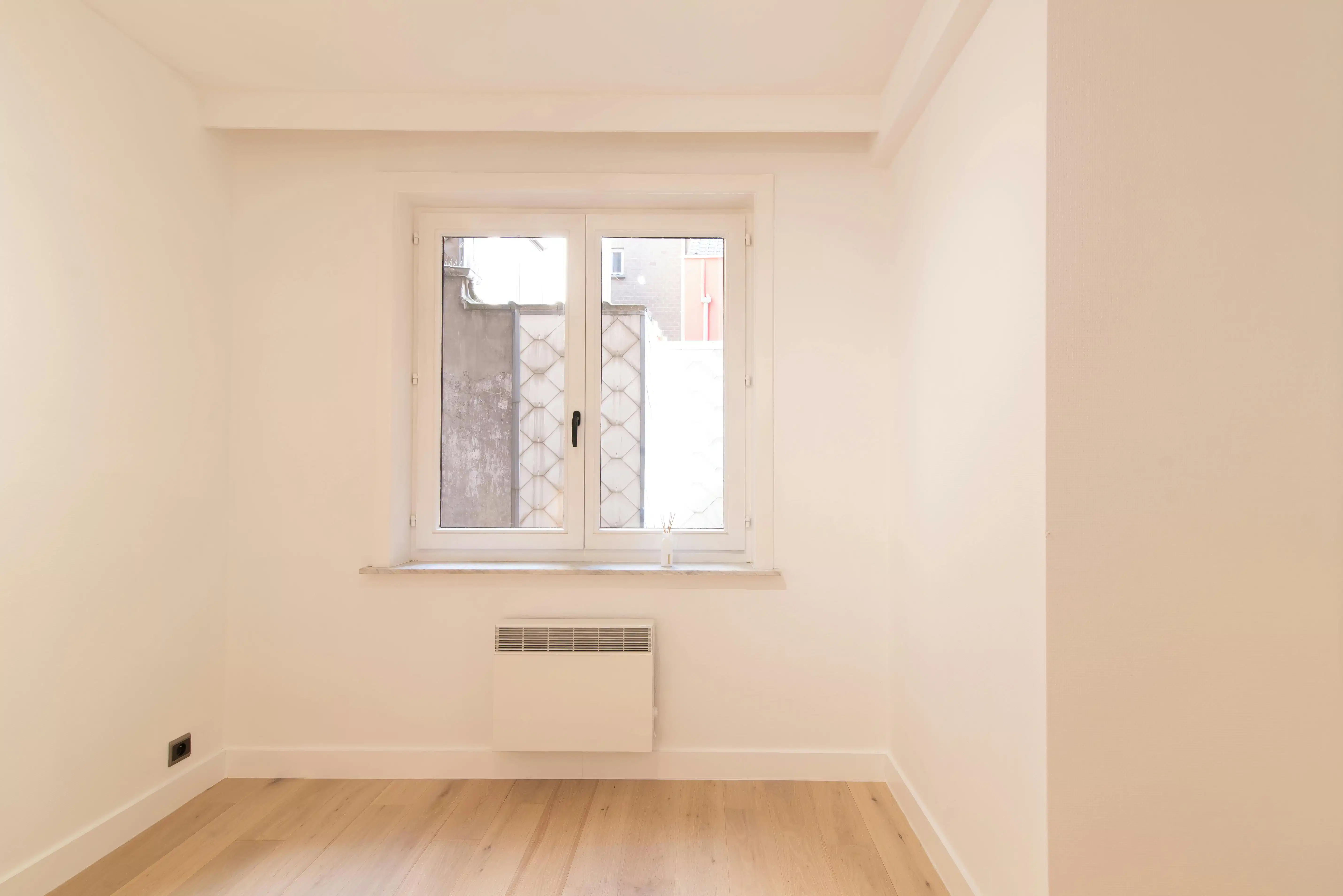 Prachtig gerenoveerd 2-slaapkamerappartement te Oostende foto 16