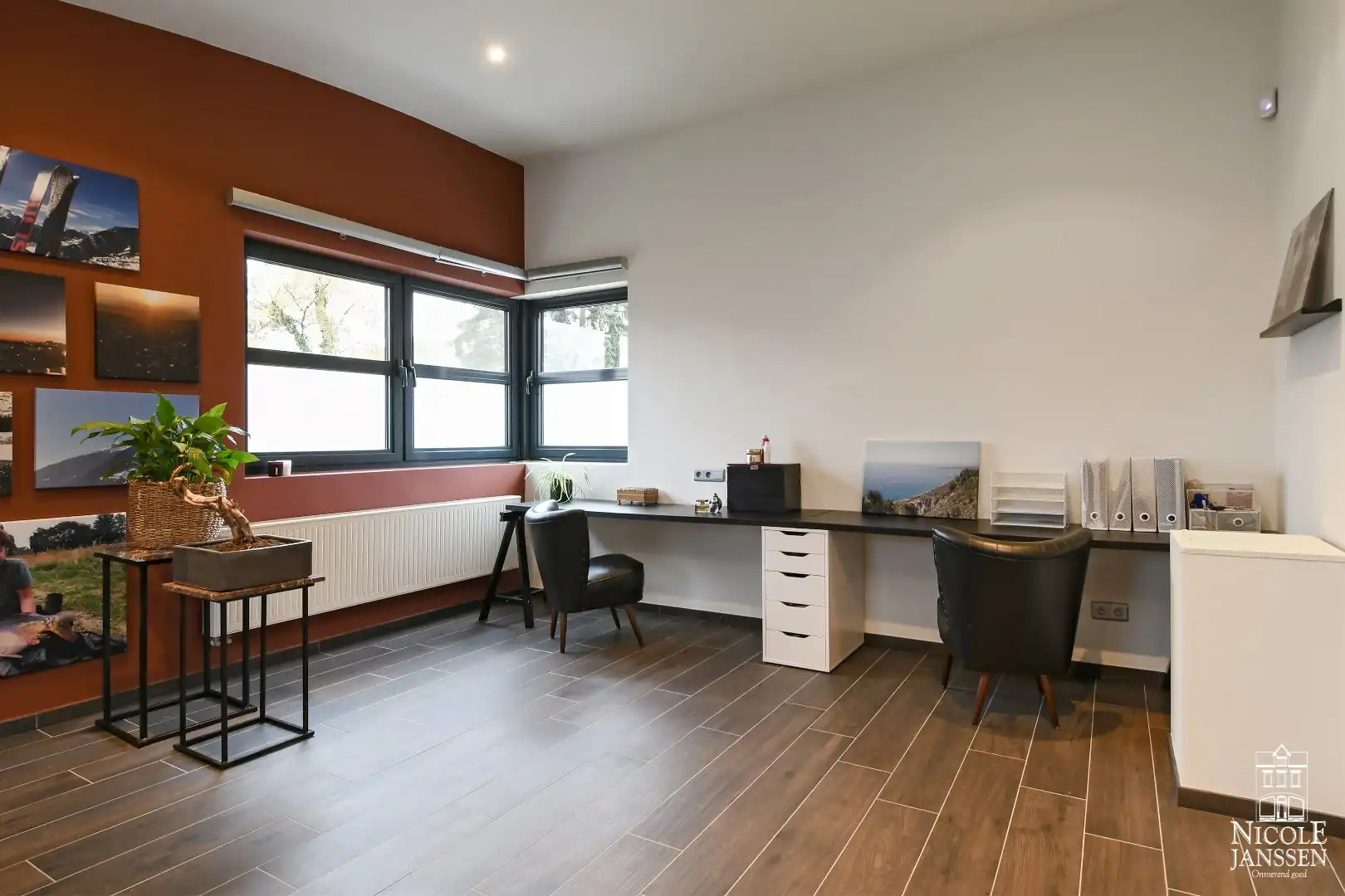 Moderne gezinswoning met bijzondere vormgeving foto 19