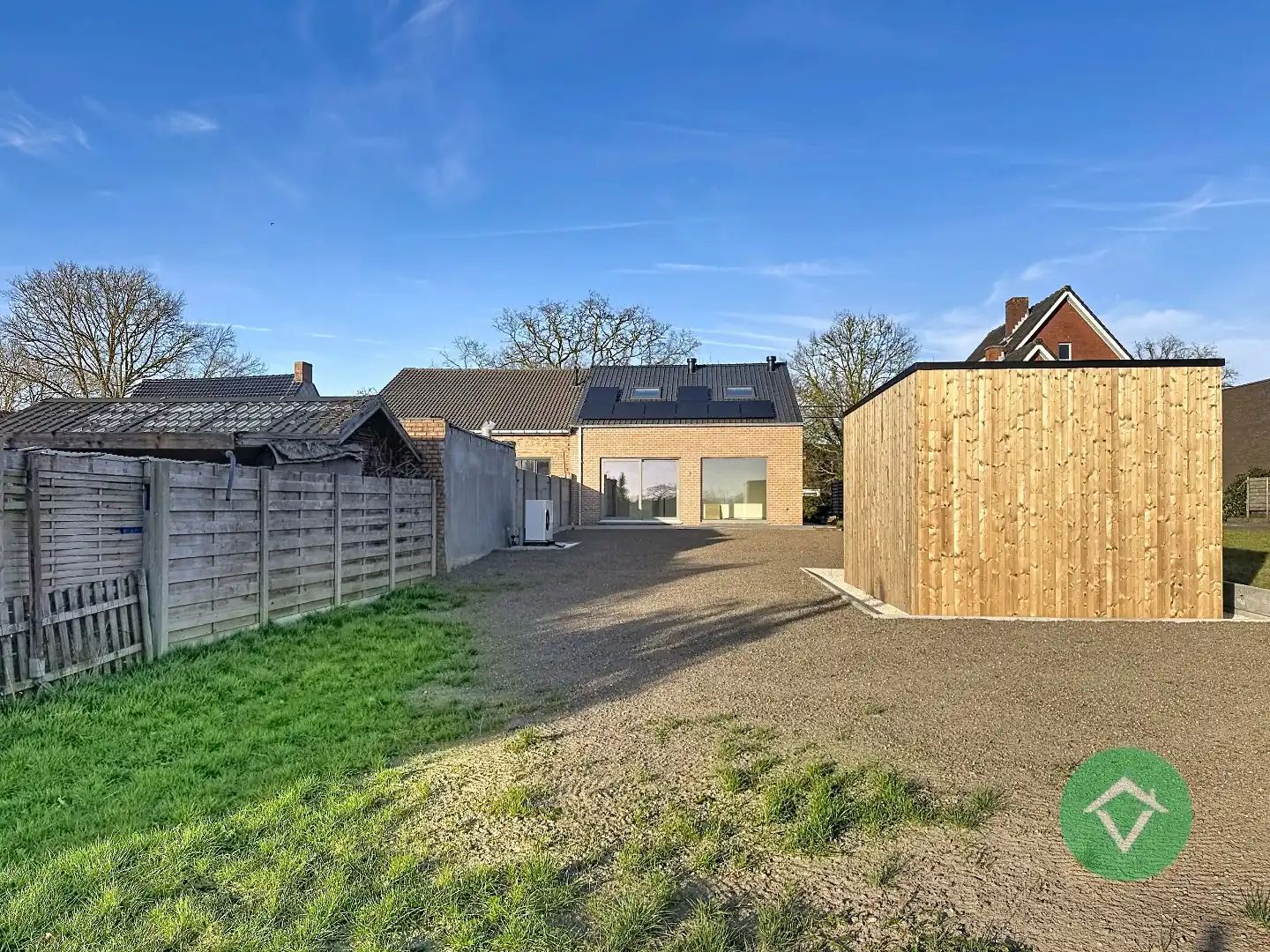 Volledig nieuwe woning met 4 slaapkamers en diepe tuin te Wijnendale foto 22