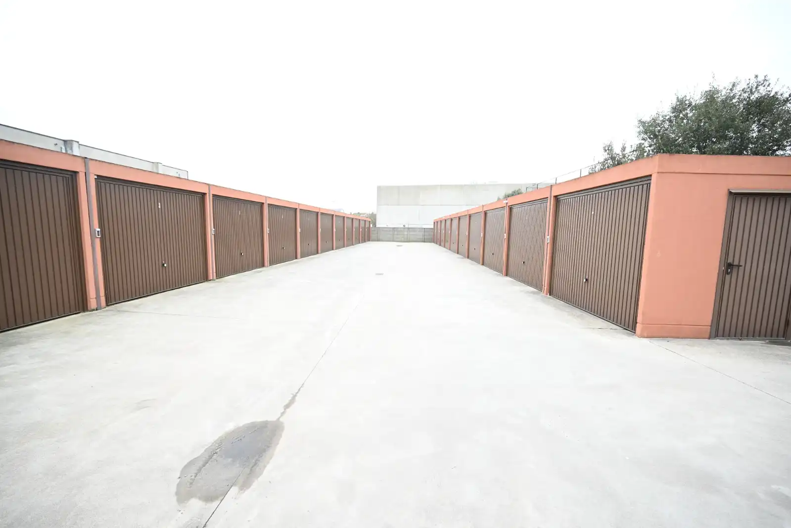 Garage te huur foto 4