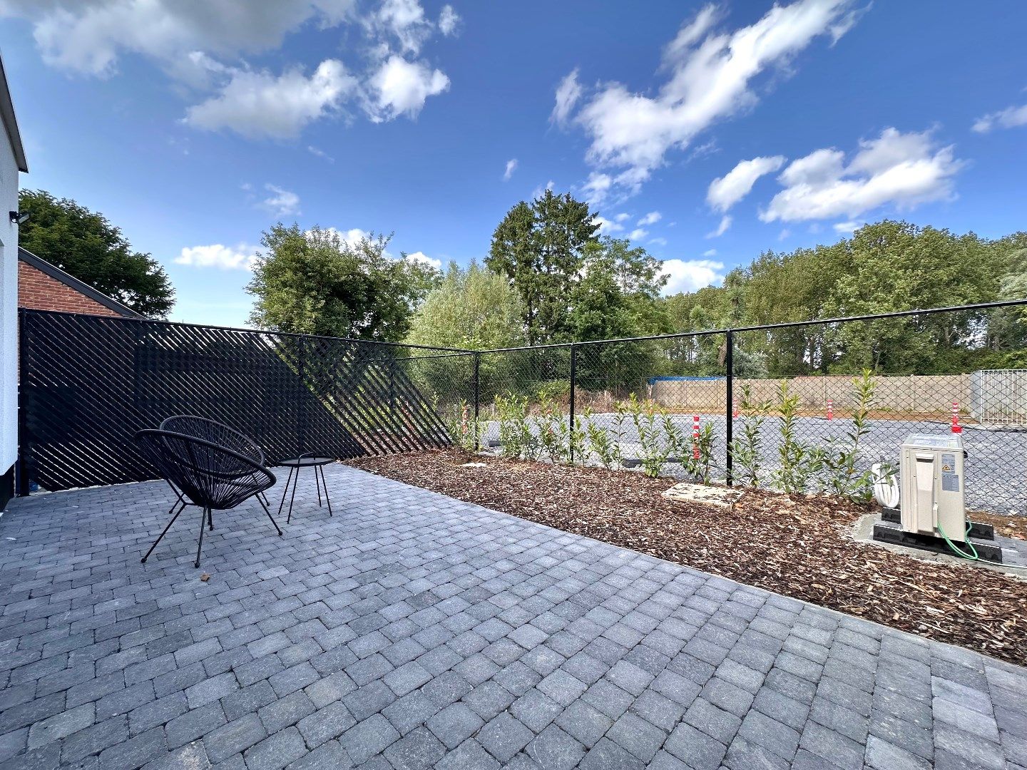 Nieuwbouwappartement met twee slaapkamers, terras en twee autostaanplaatsen foto 13