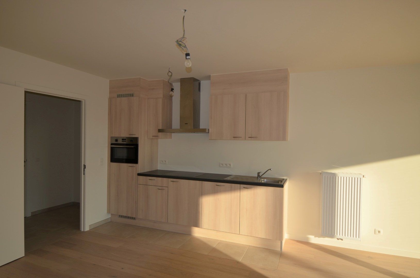 Recent appartement met 1 slaapkamer en ruim terras foto 4