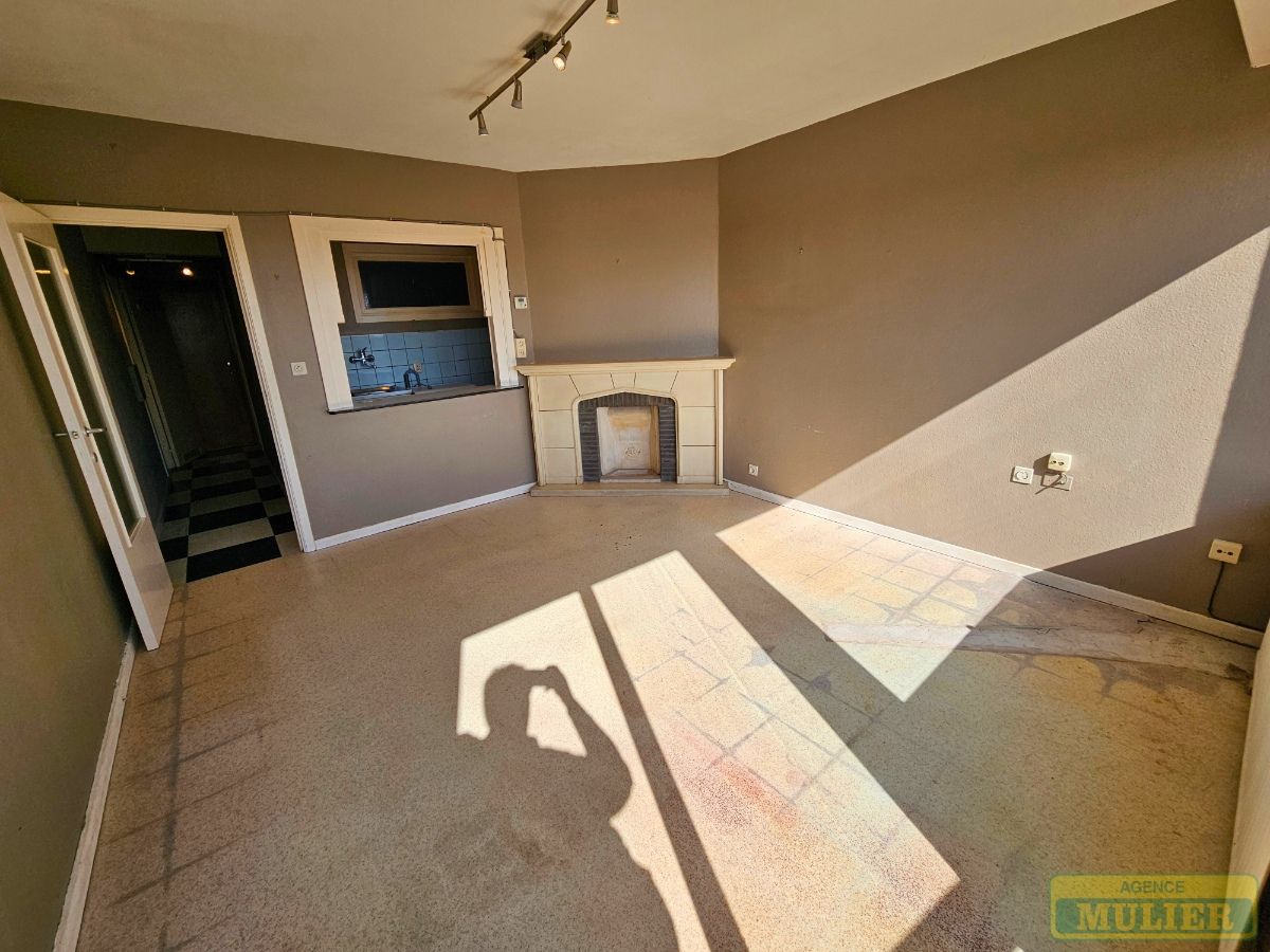 Appartement te koop foto {{pictureIndex}}