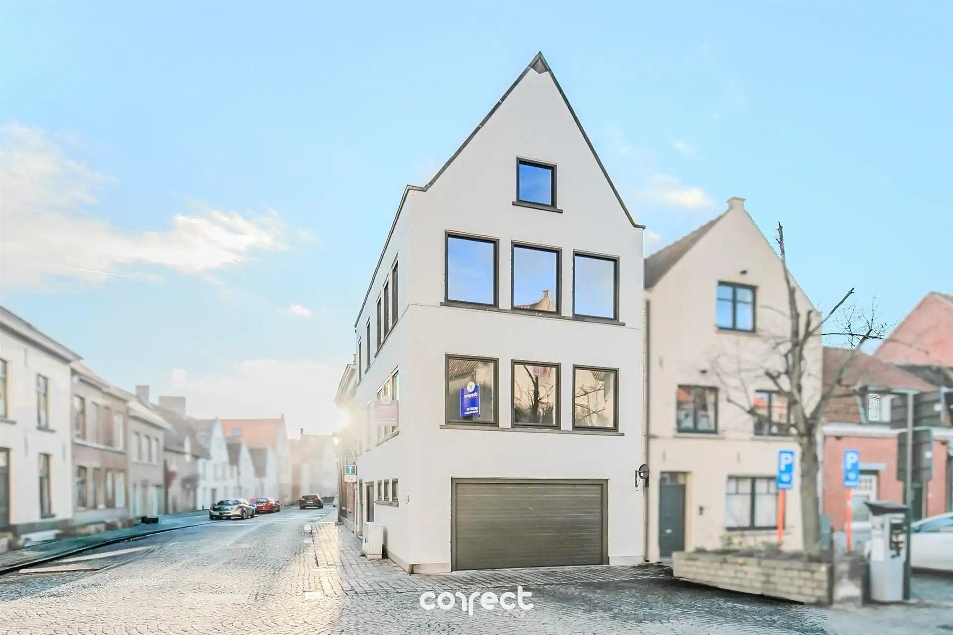 Volledig vernieuwde hoekwoning. foto 14