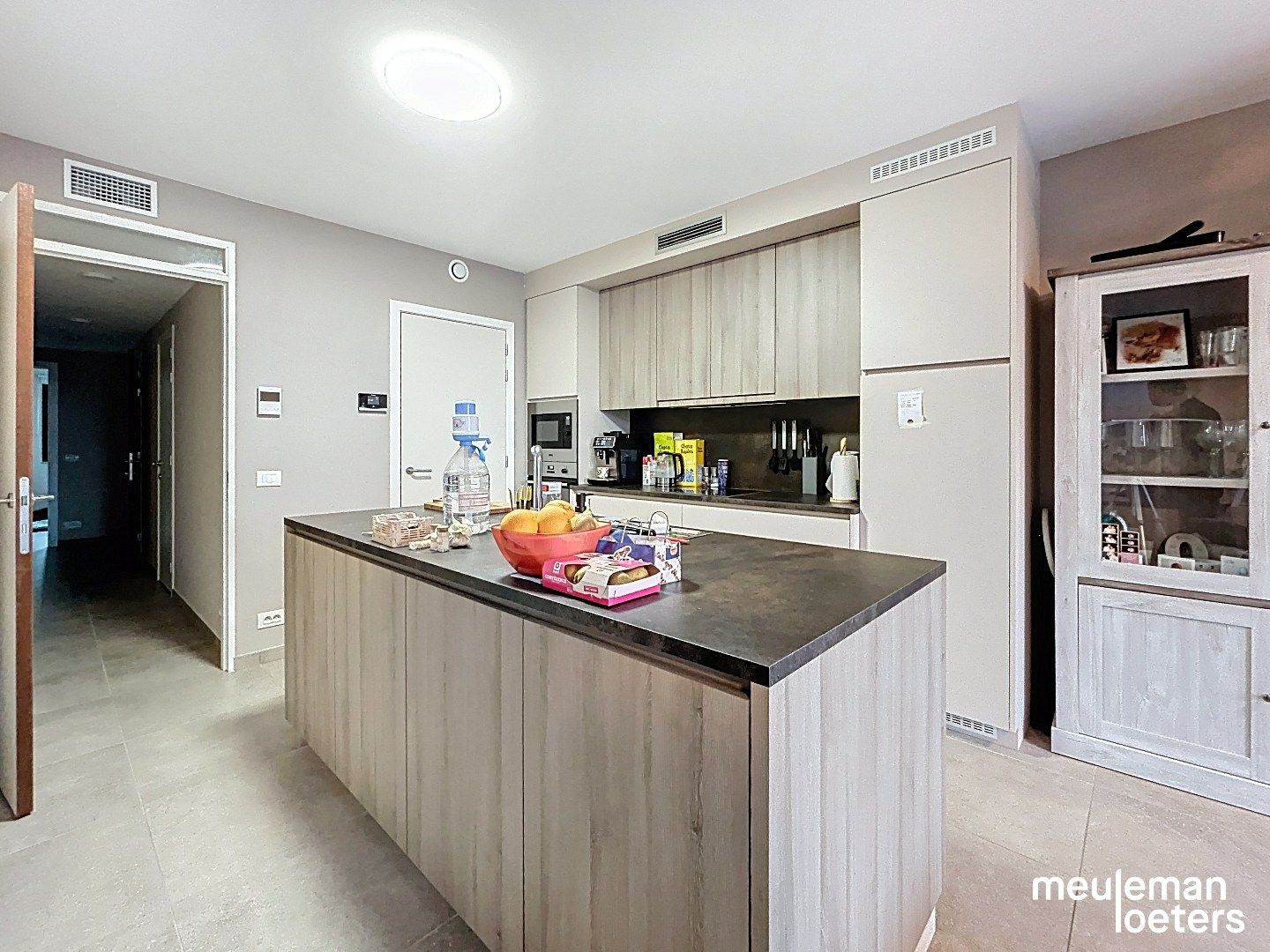 Recent appartement met topafwerking foto 8