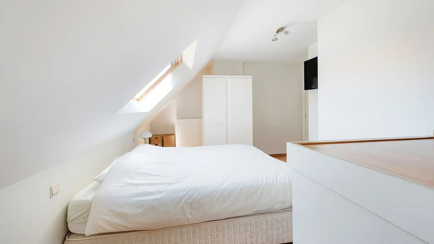 Zonnige duplex met 2 terrassen en zijdelings zeezicht foto 11