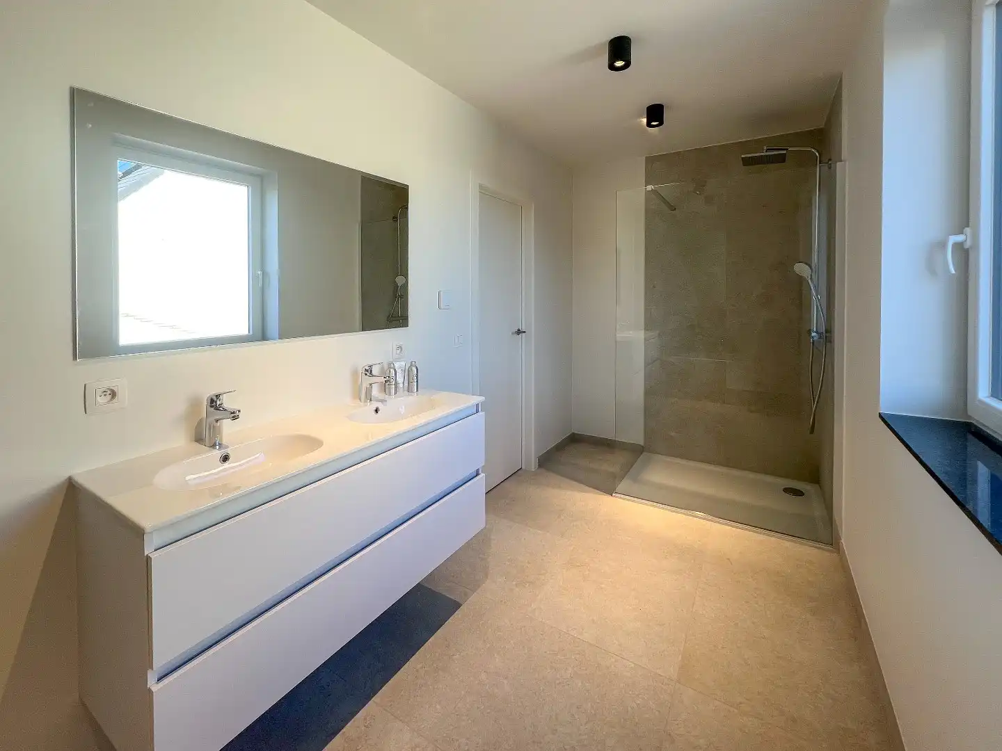 Moderne halfopen nieuwbouwwoning op 537 m² met landelijk verzicht op topligging te Torhout foto 14