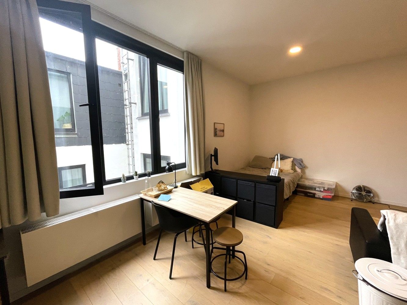 Recente ruime studio centrum Leuven foto 4