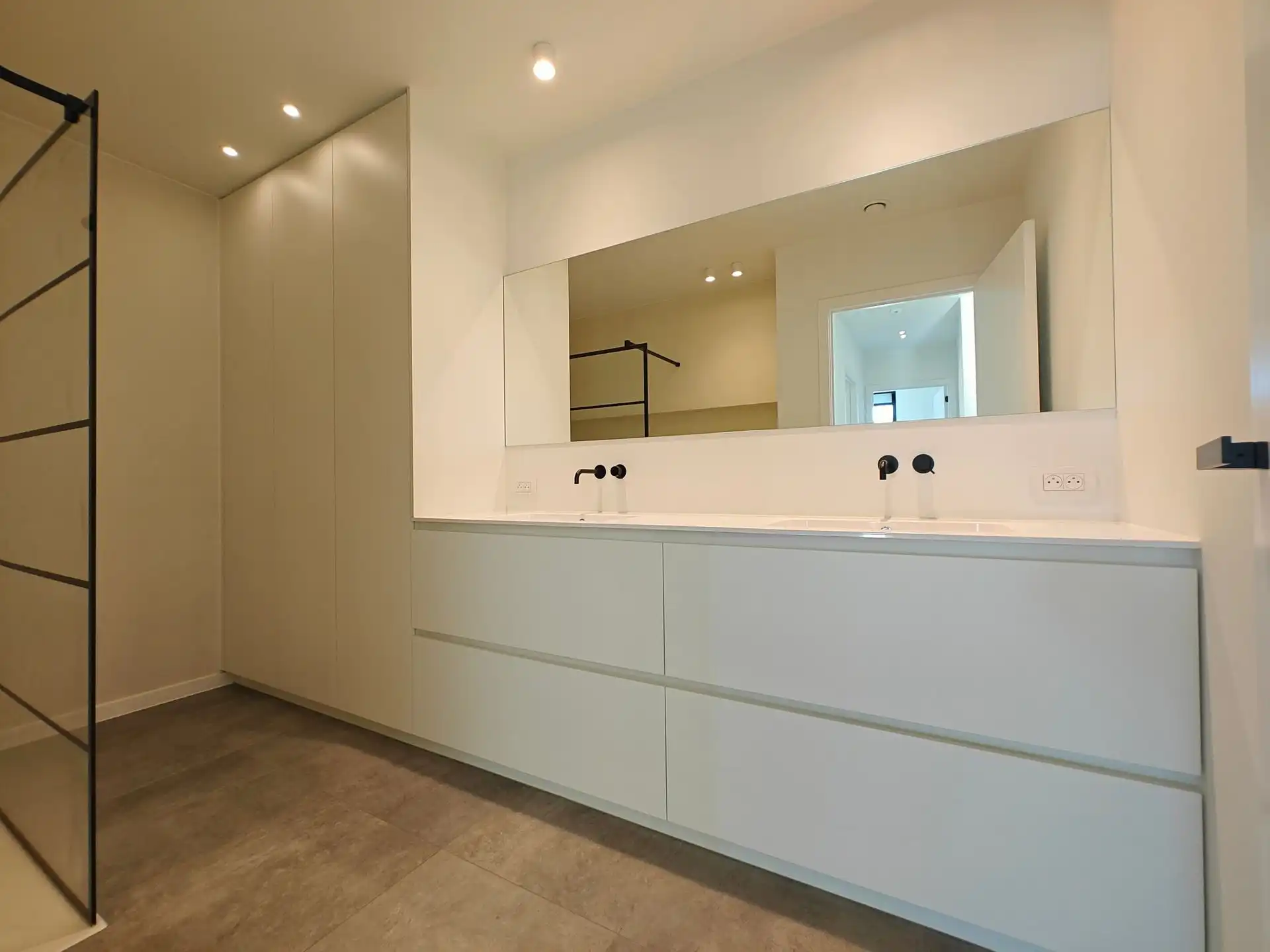 Modern en luxueus penthouse op toplocatie met een adembenemend uitzicht op de mijnschachten van Connecterra!  foto 13