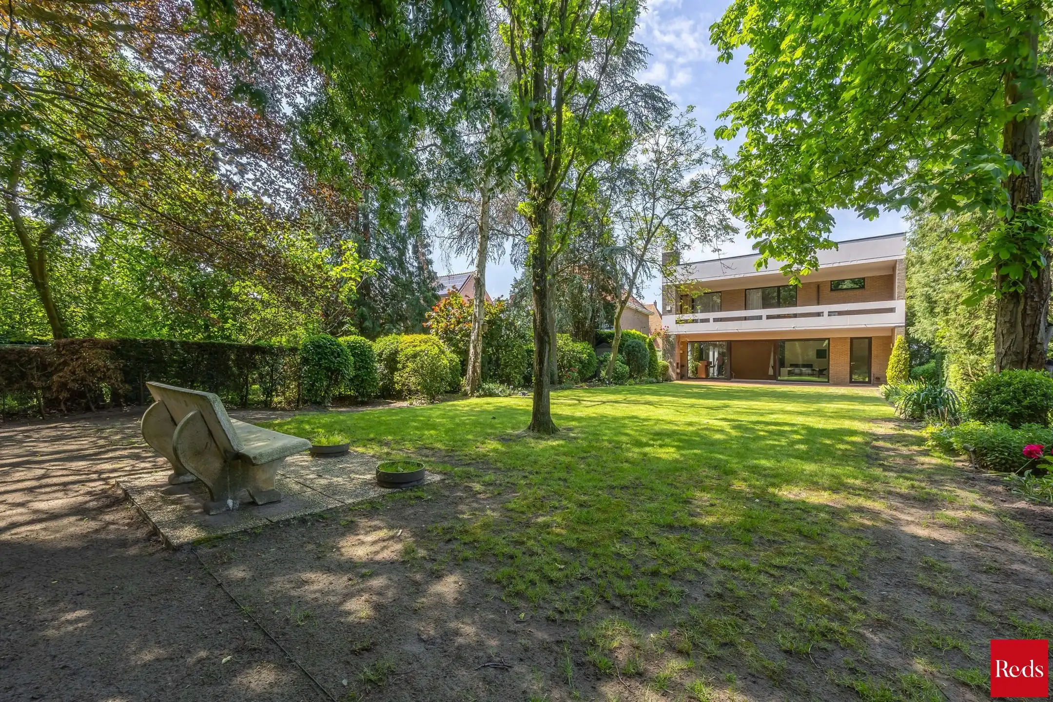 Karaktervolle villa met mooie tuin op toplocatie in Kapellen foto 28