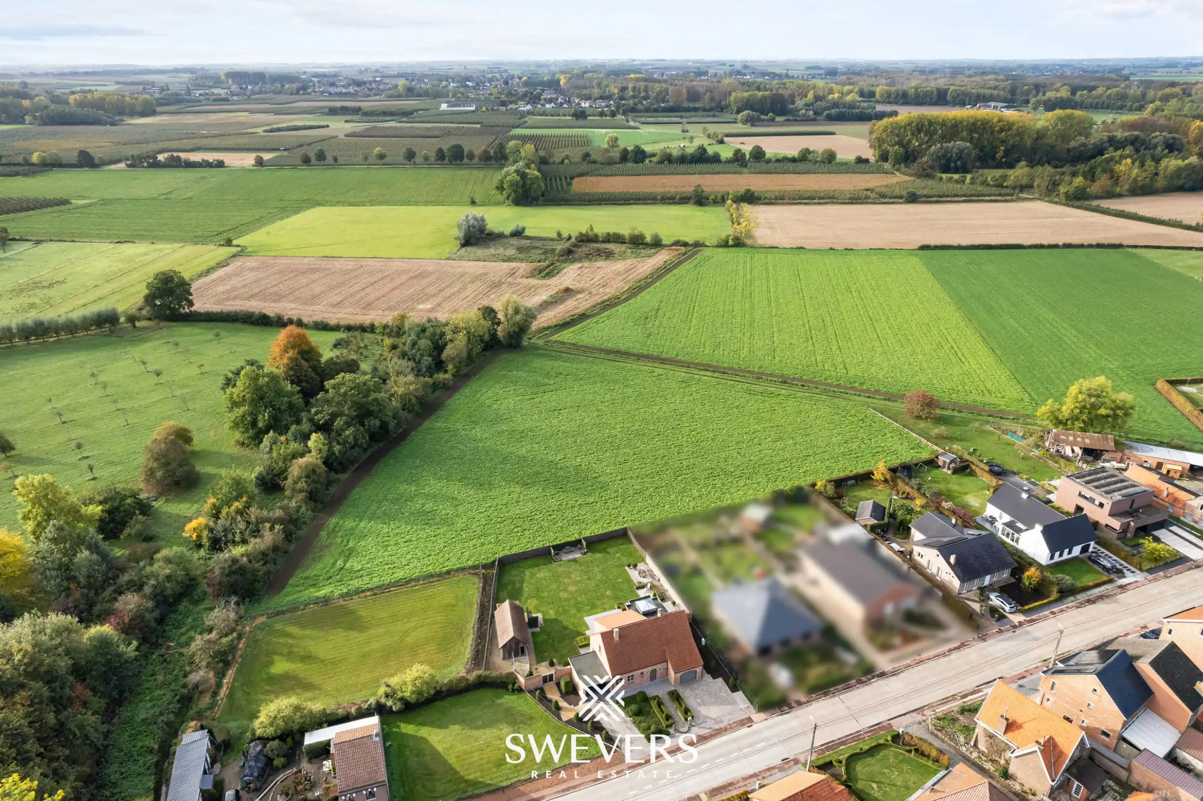 Sfeervolle open bebouwing met royale tuin en veel privacy foto 38