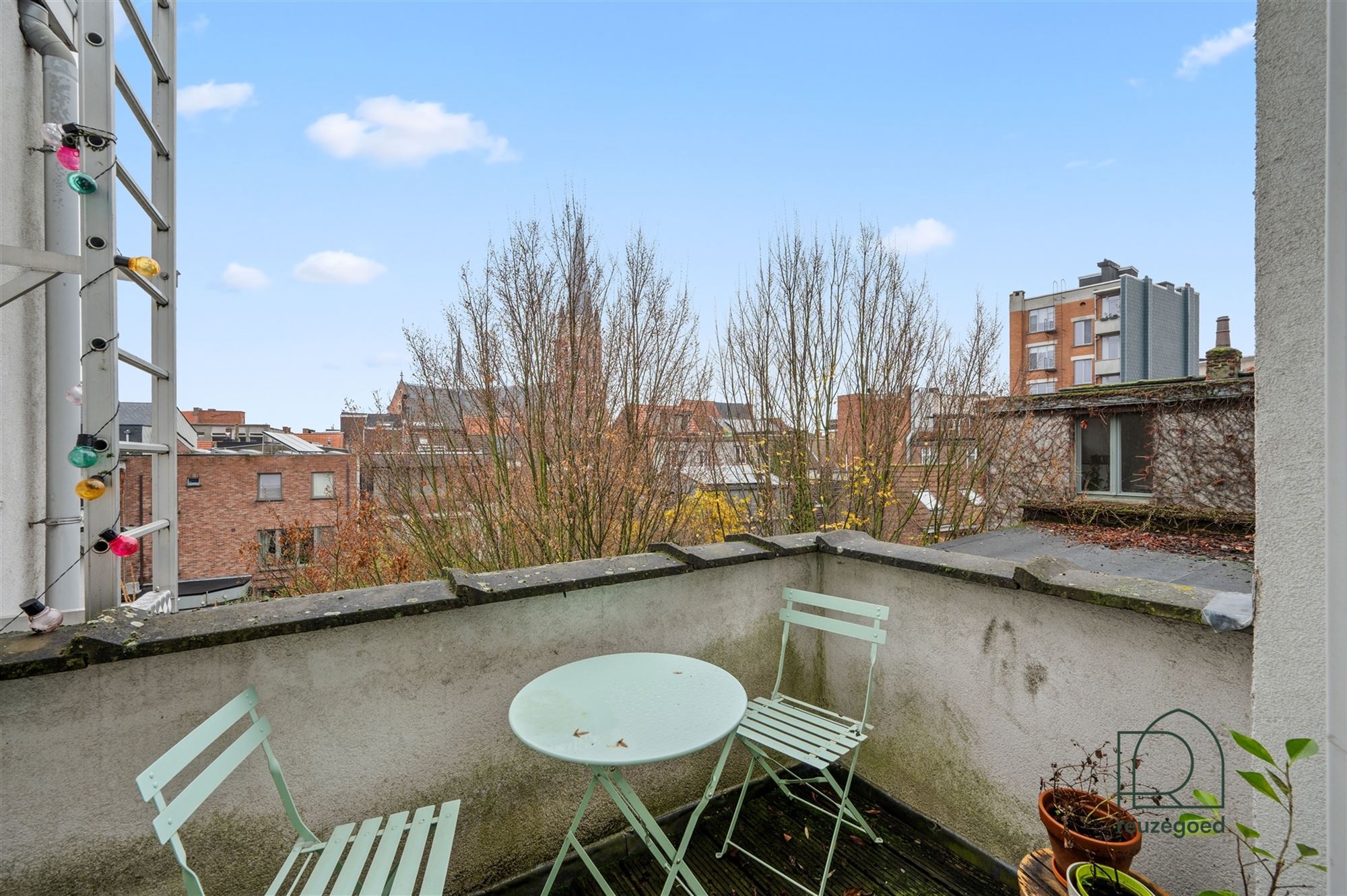 Karaktervol appartement met 2 slaapkamers in Antwerpen foto 24