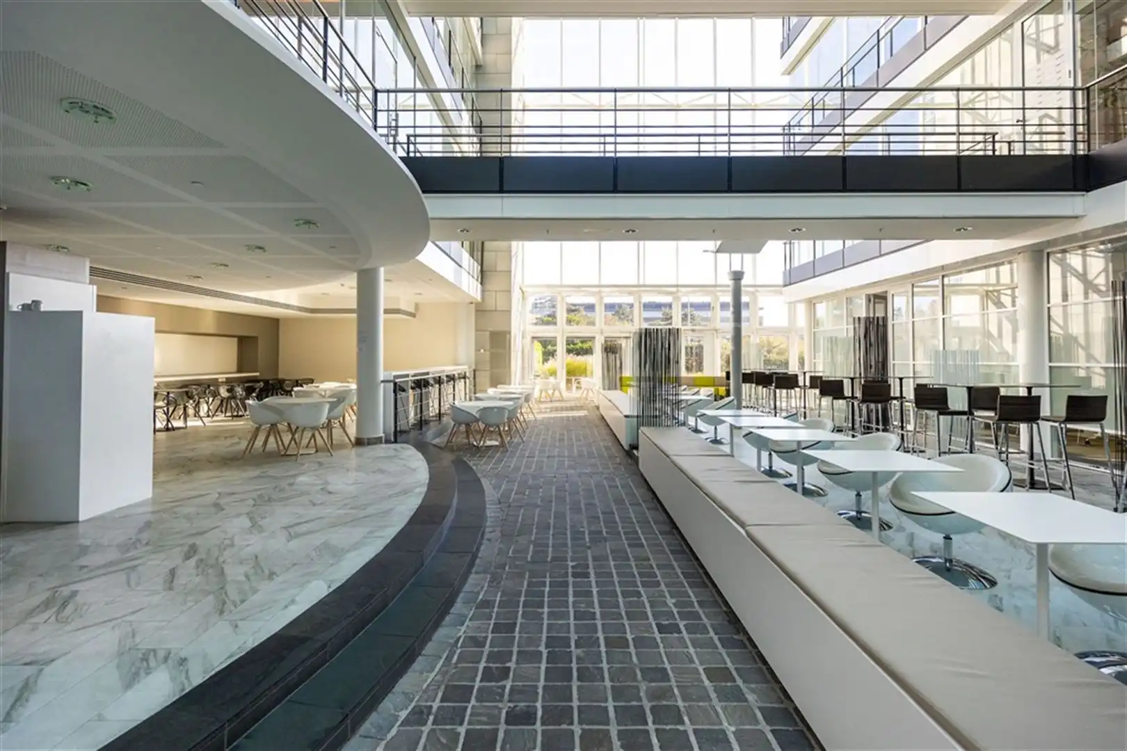 THE HUB : kantoren vanaf 319m² foto 7