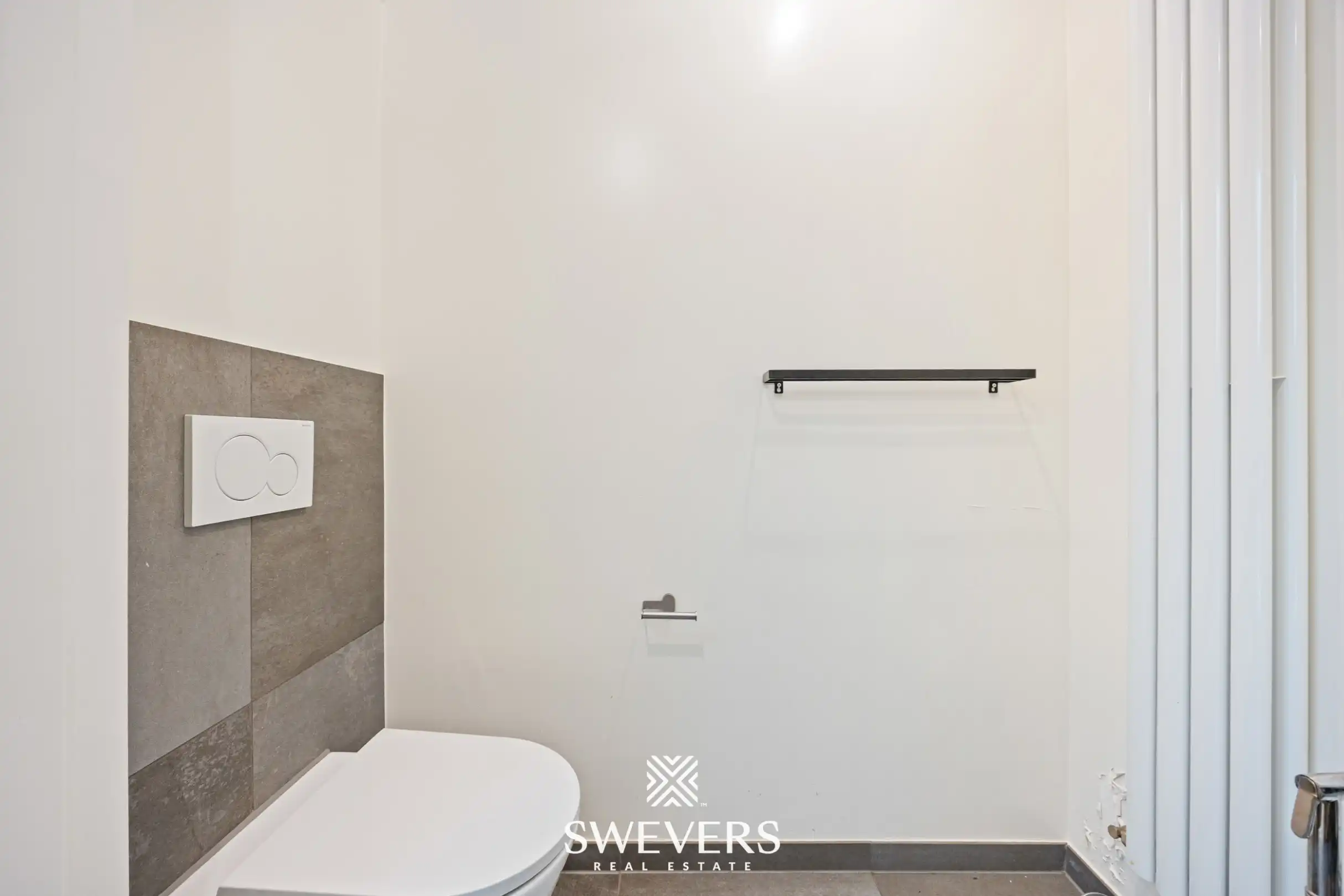 Instapklaar duplexappartement in hartje Hasselt – ideaal als investering of eigen bewoning foto 8