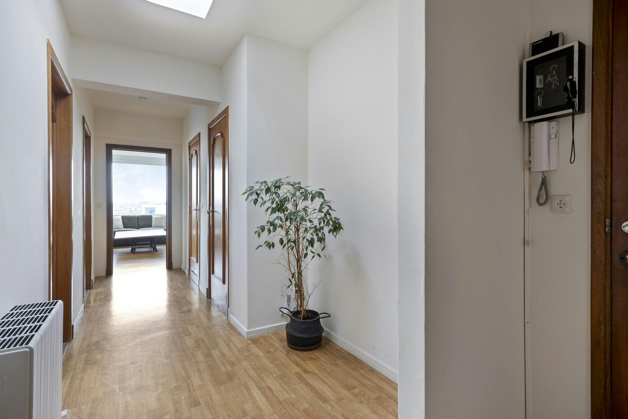 Lichtrijk hoekappartement met 2 slaapkamers foto 2