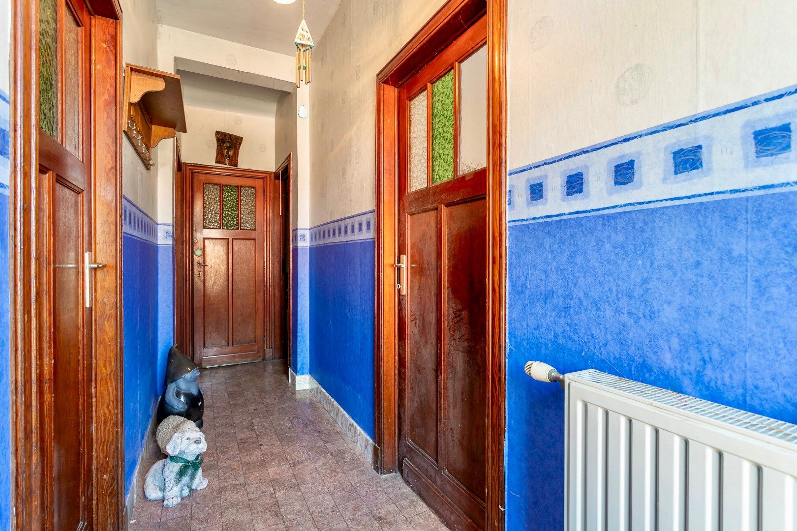 Te renoveren woning met omliggende gronden  foto 2