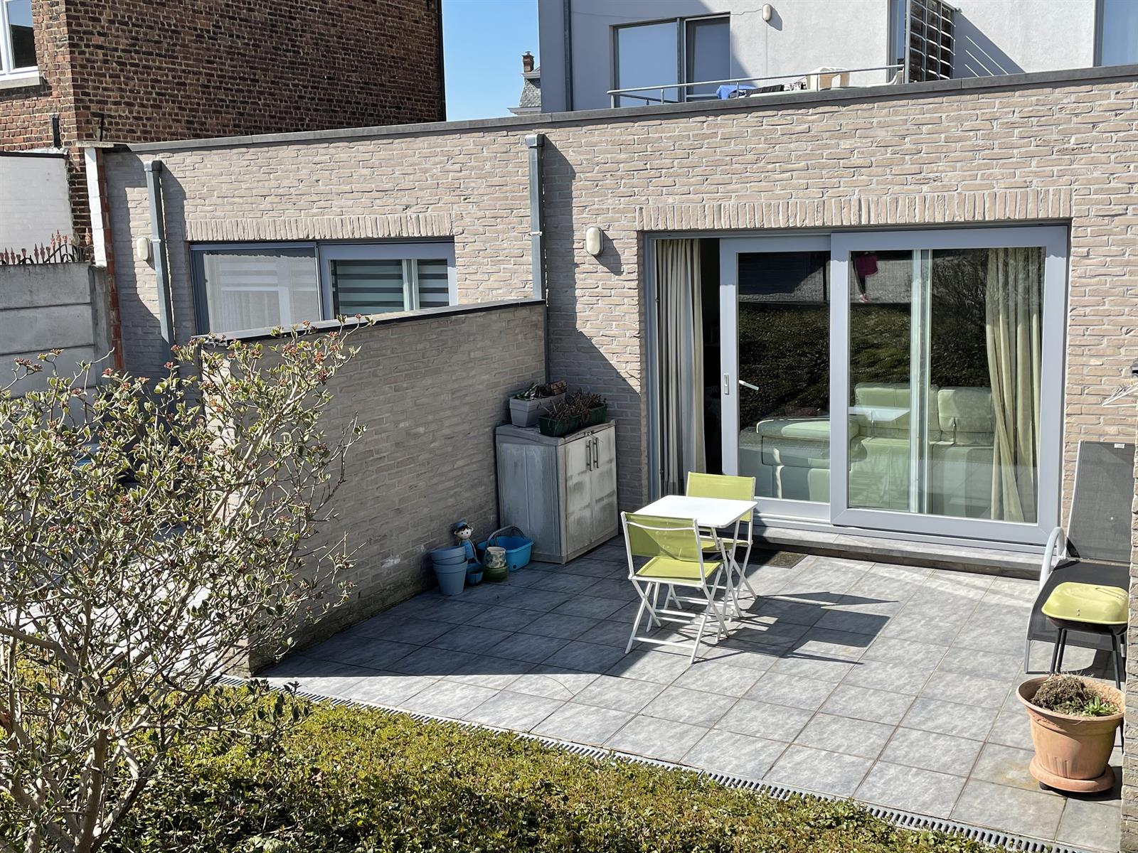 ERONDEGEM - Gelijkvloers appartement met ruim terras foto 6