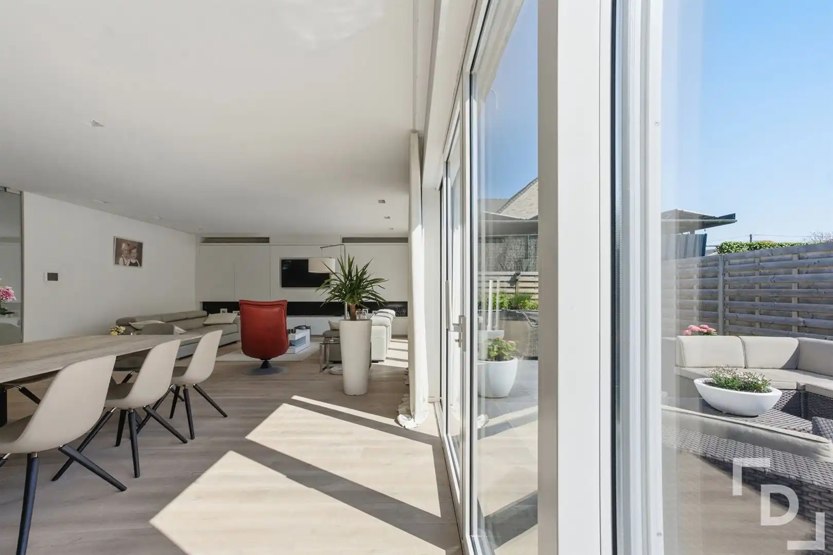 Moderne villa met hoogwaardige afwerking op topligging! foto 8