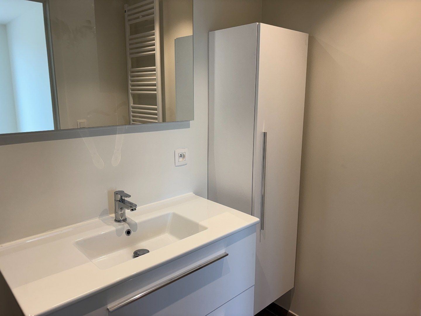 Nieuwbouwappartement met 1 slaapkamer te Sint-Michiels foto 9